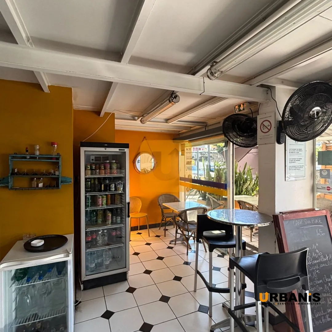 Vente fonds de commerce restaurant à Saint-Paul - Opportunité à saisir 