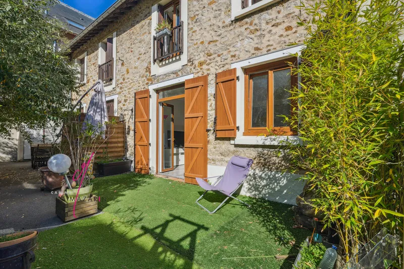 Charmant T3 avec cour privative à Épinay-sur-Orge – Proche Gare RER 