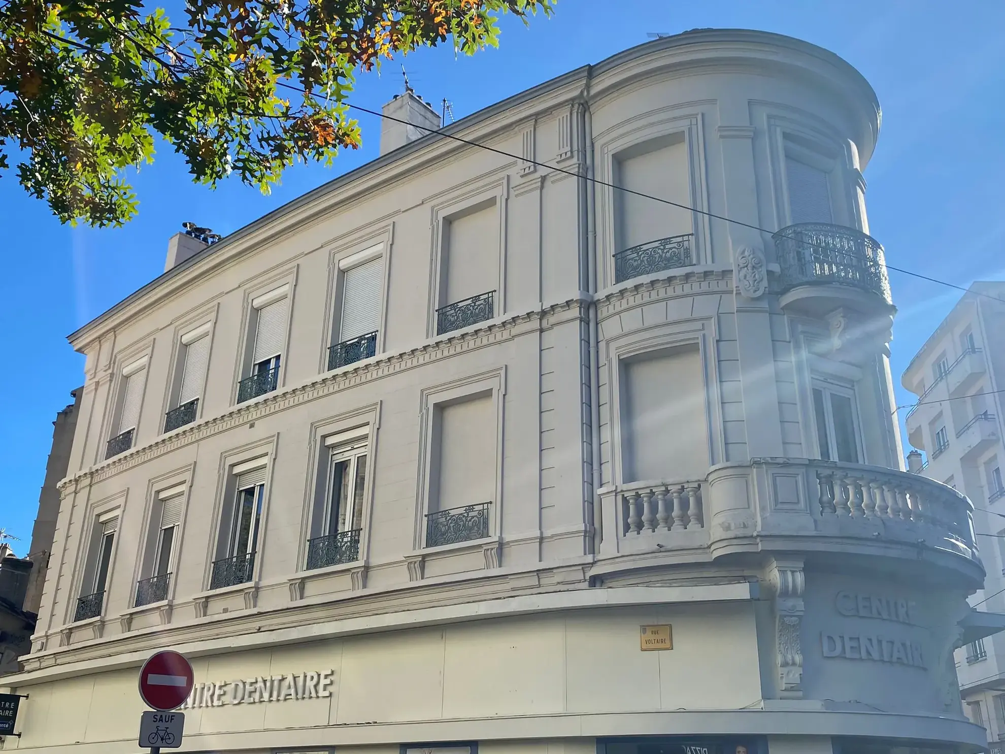 Appartement bourgeois T5 de 136,52 m2 à Saint-Étienne, quartier Badouillère