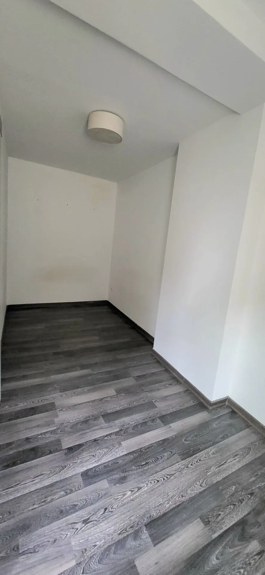 Appartement T2 traversant de 42 m² au cœur du Panier à Marseille 