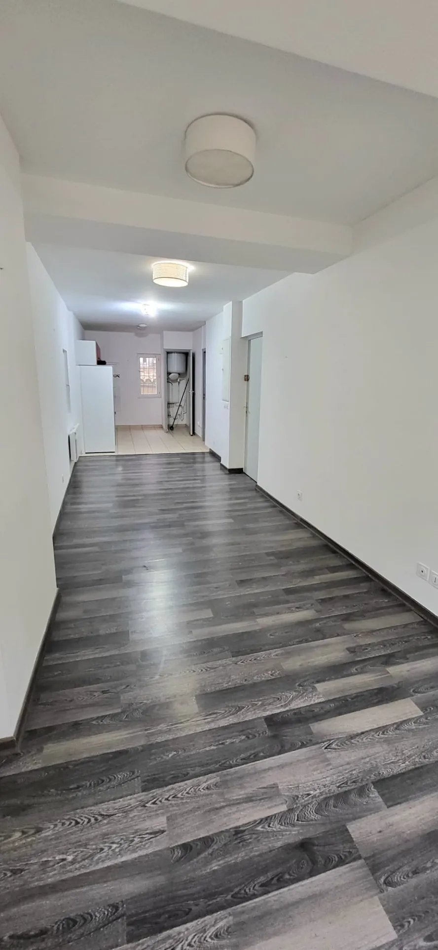 Appartement T2 traversant de 42 m² au cœur du Panier à Marseille 