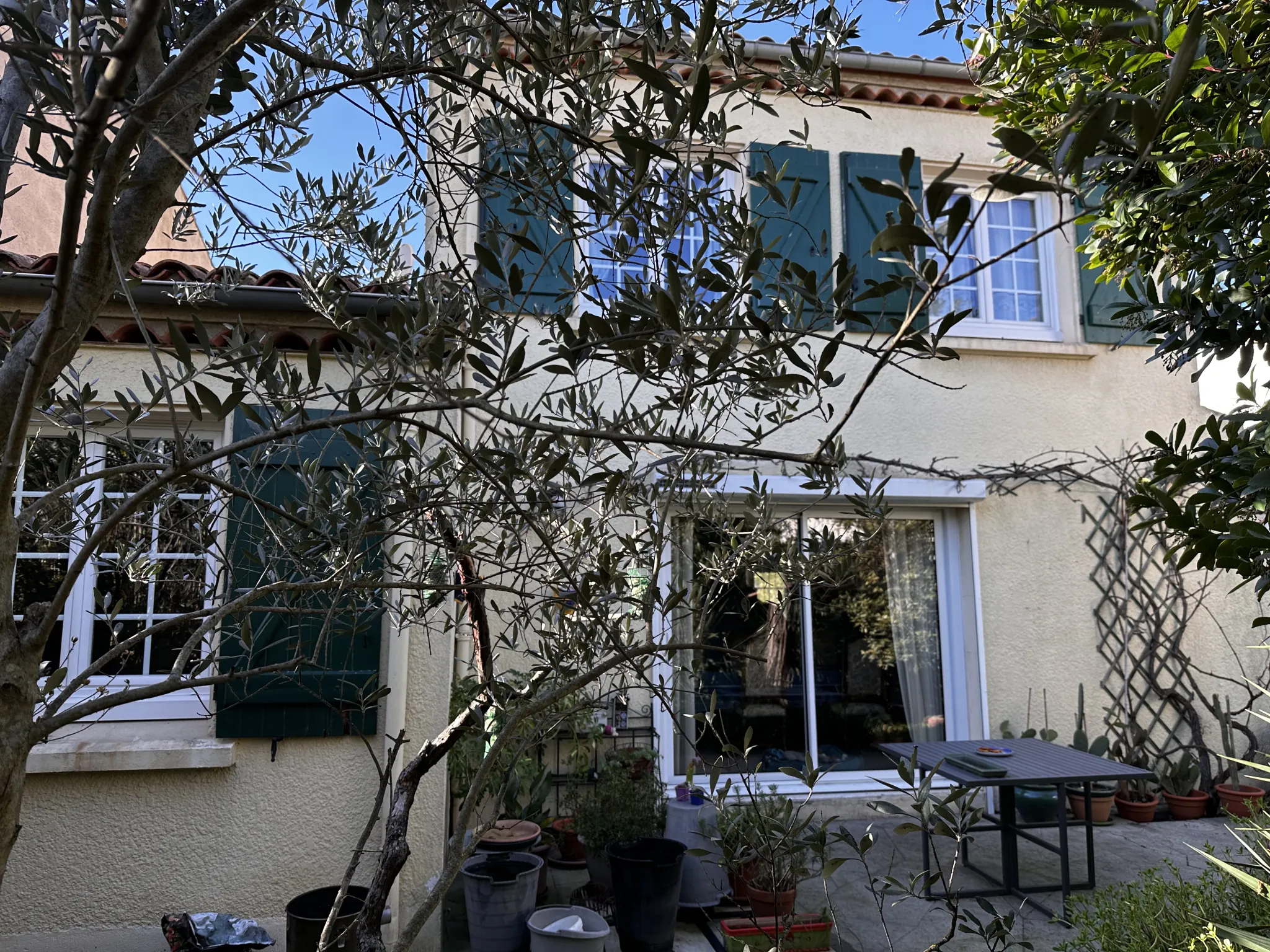 Maison à vendre avec jardin et garage à Carcassonne - Quartier recherché