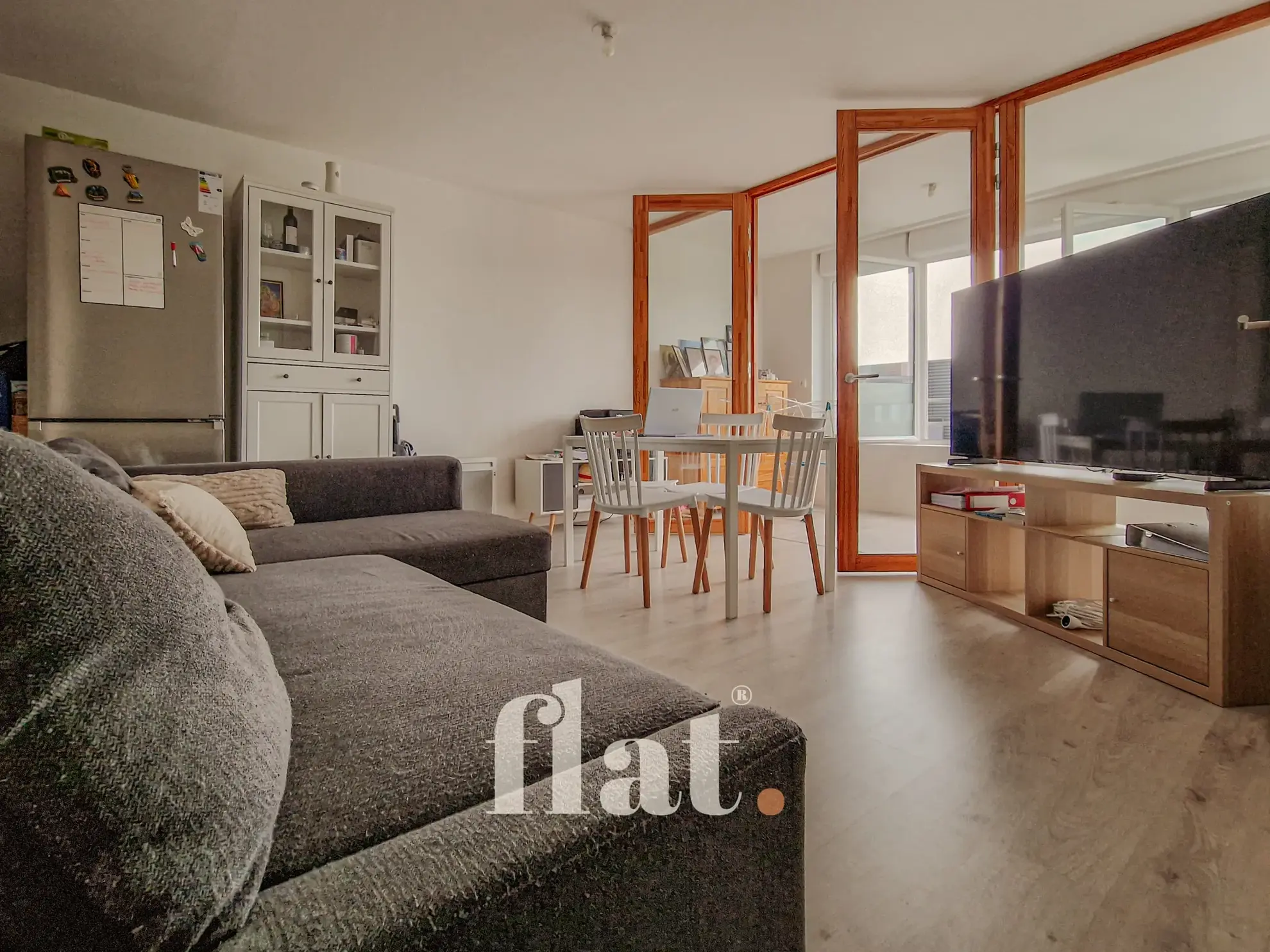 Appartement T2 lumineux de 50,47 m² à Nantes avec parking et loggia, quartier Haluchère-Ransay