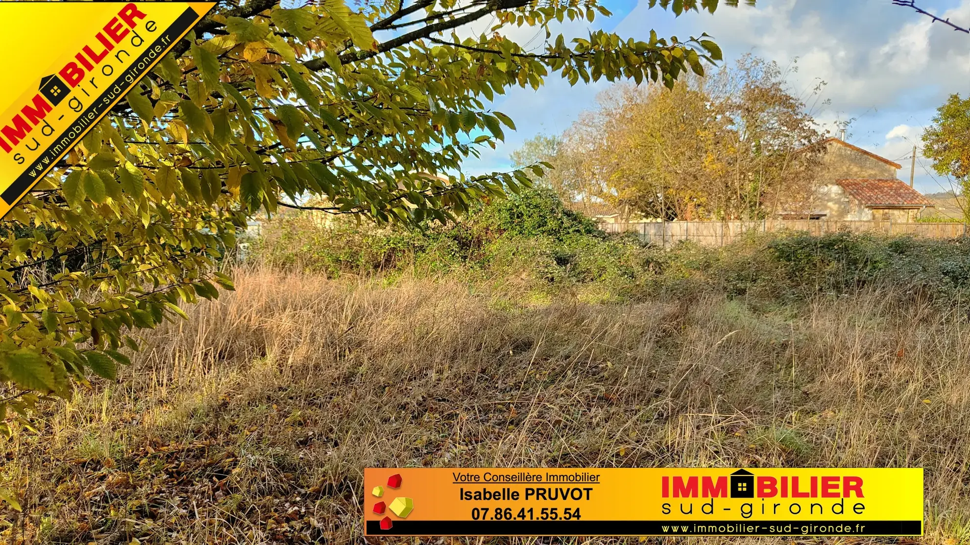 Terrain constructible de 698 m² à Langon, proximité de St Pierre d'Aurillac