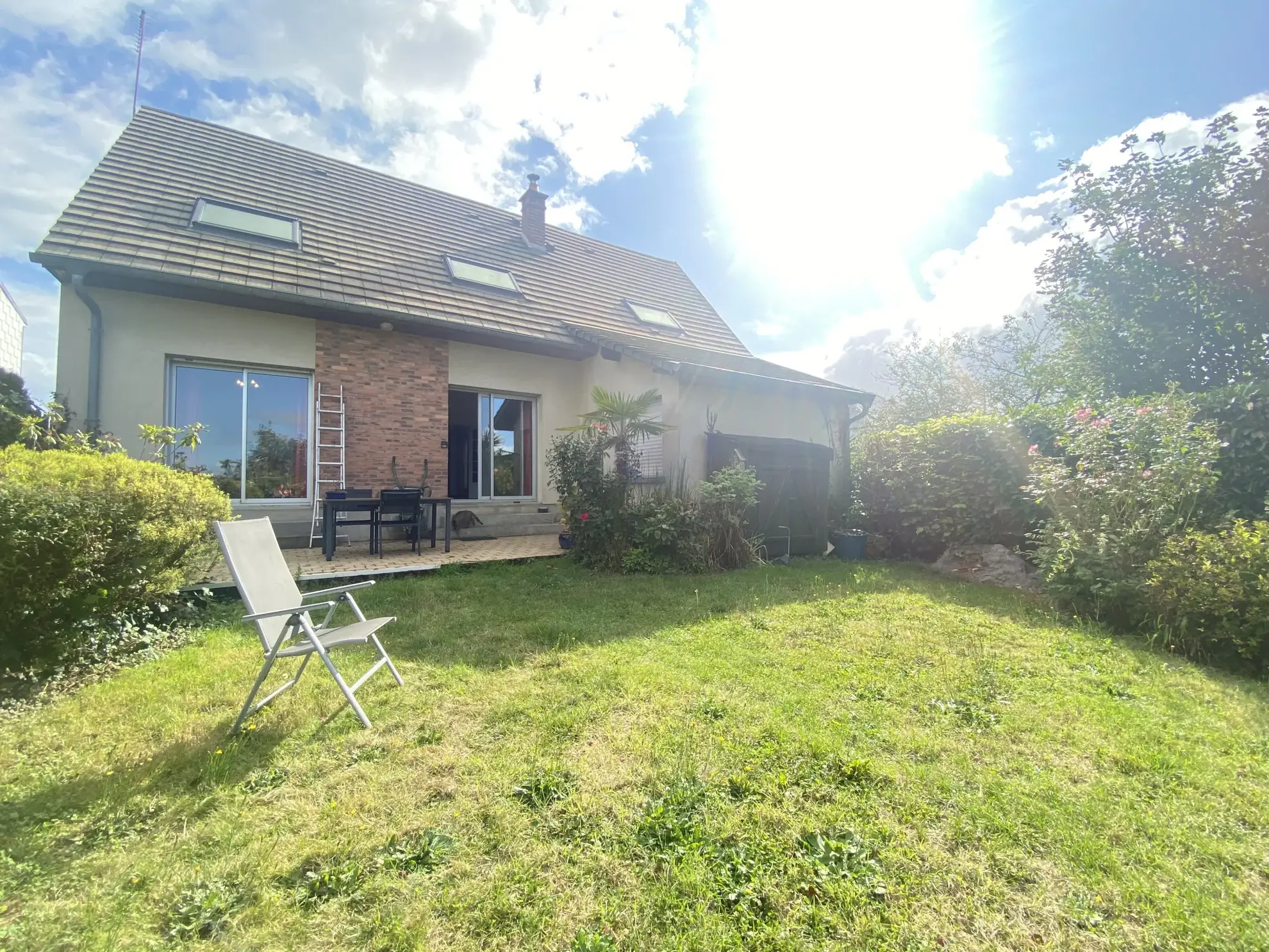 Maison avec local commercial de 126 m² à Nouvion proche Abbeville