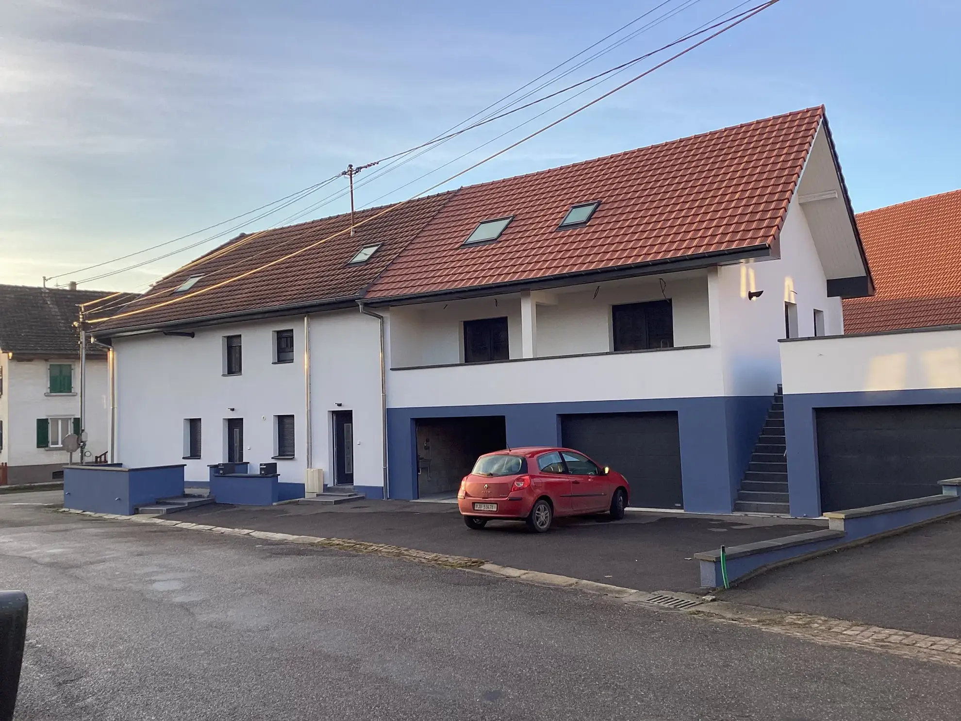 Appartement duplex 4 pièces rénové à Bisen – 109 m² avec garage
