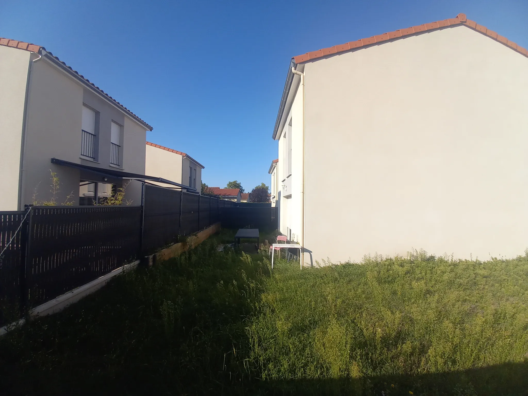 Maison récente de 97 m² avec 3 chambres à Pont du Château 