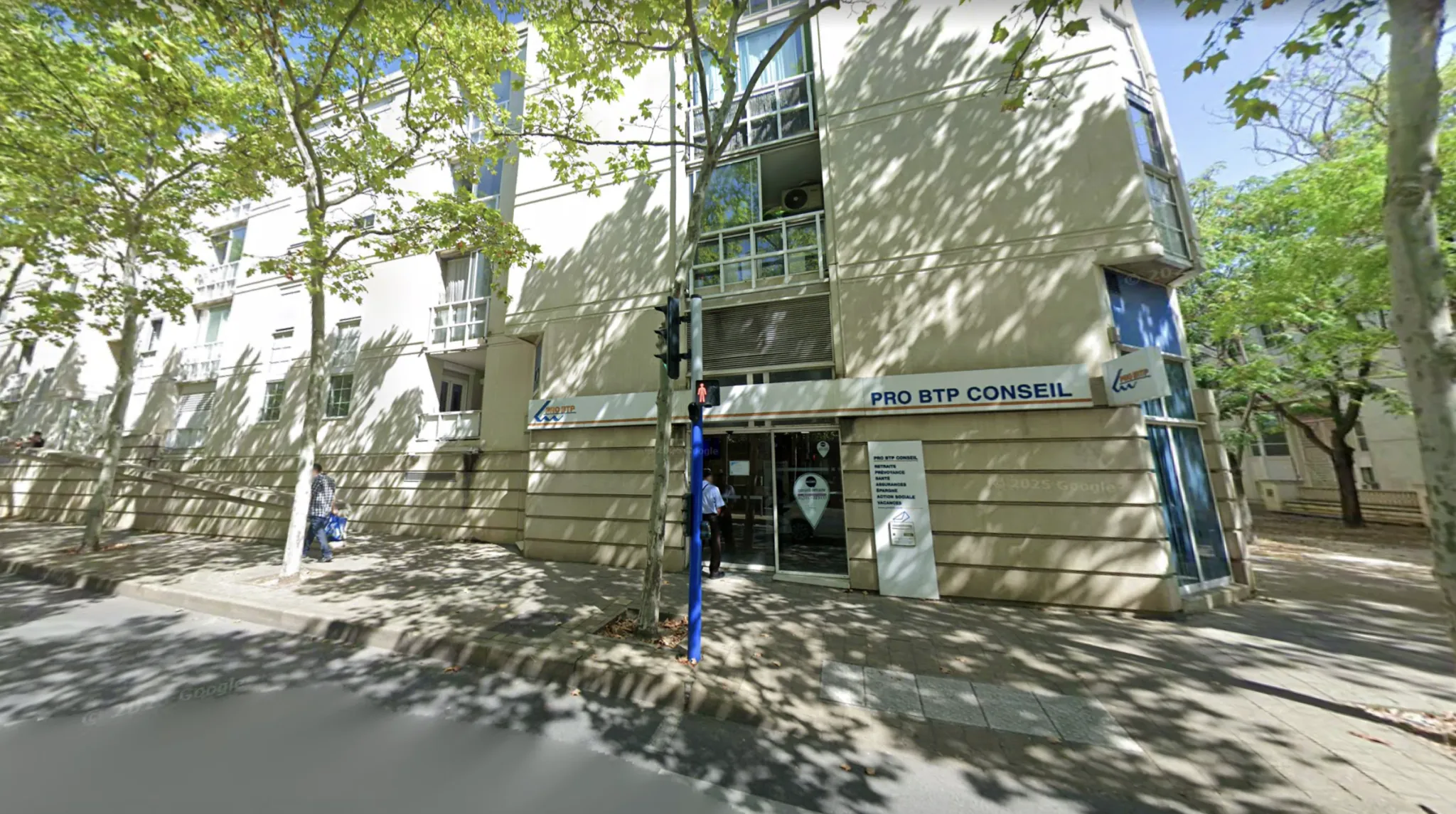 Bureaux à vendre ou louer à Montpellier Antigone - 90 m2 idéal emplacement 