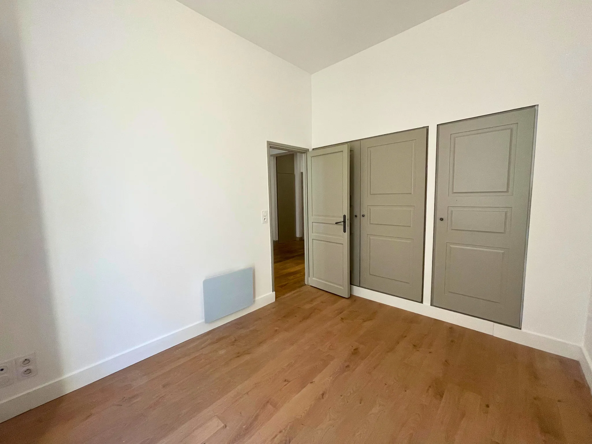 Appartement T3 à Nîmes avec 2 chambres en centre-ville - 56,66 m² 