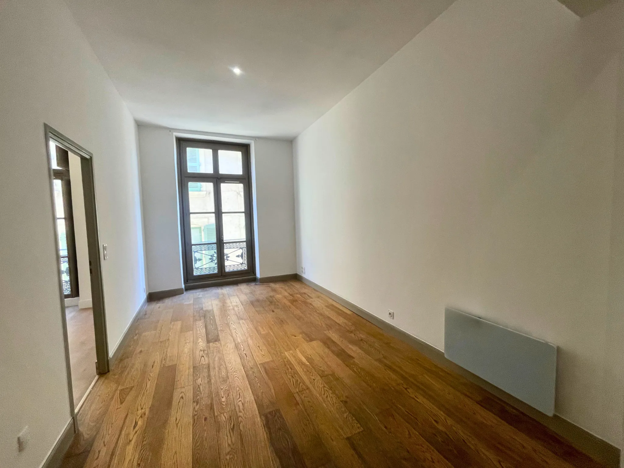 Appartement T3 à Nîmes avec 2 chambres en centre-ville - 56,66 m² 