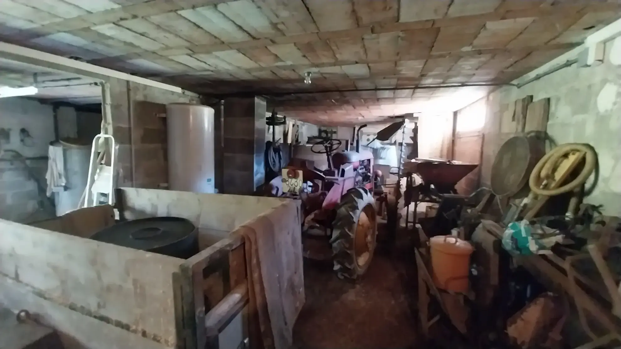 Maison avec grand terrain de 2 hectares à Mareuil la Belle en Périgord Vert 