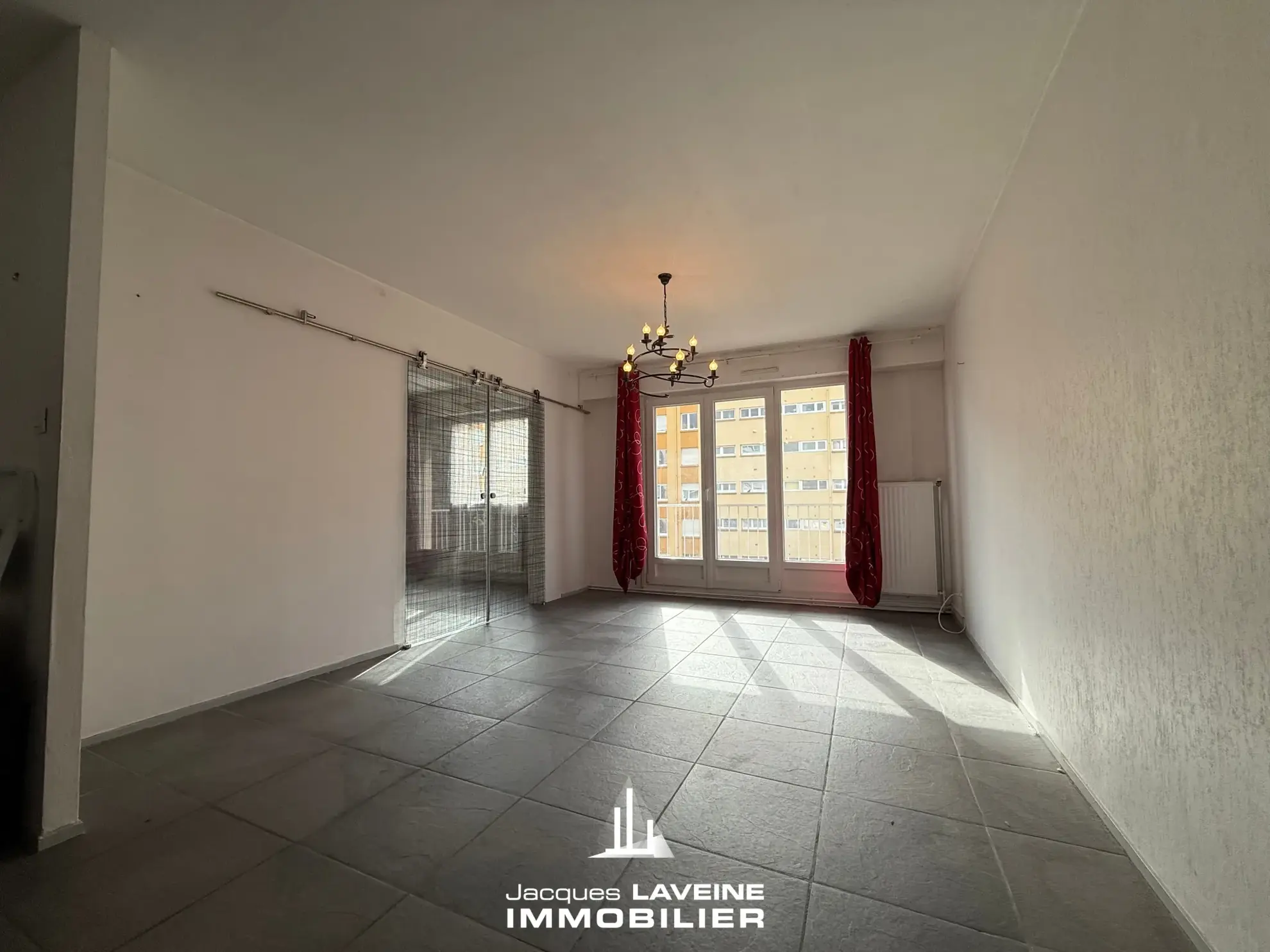 Appartement 3 pièces avec balcon et parking à Metz rue Saint-Pierre 