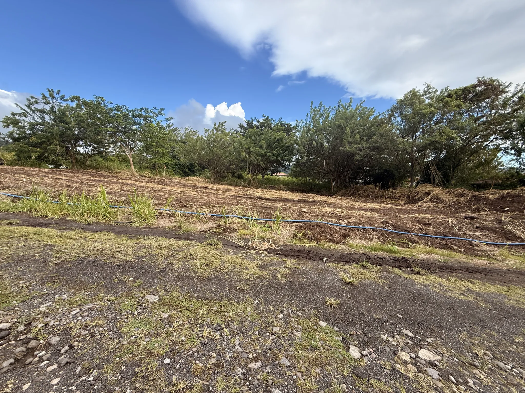 Terrain à bâtir de 442 m² à Saint-Pierre avec vue Montagne