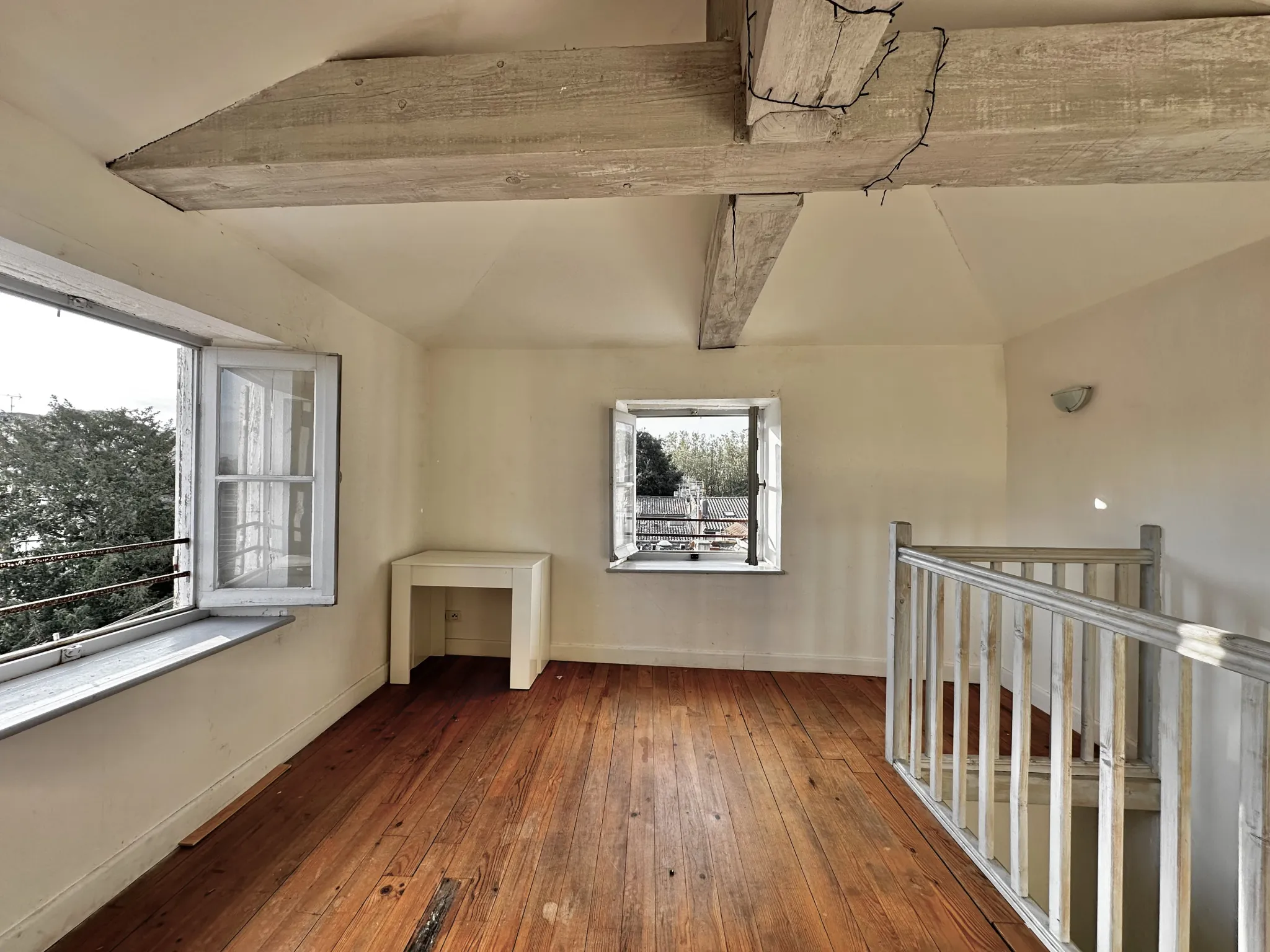 Appartement T3 à vendre à Carcassonne, charme et vue sur la Cité Médiévale