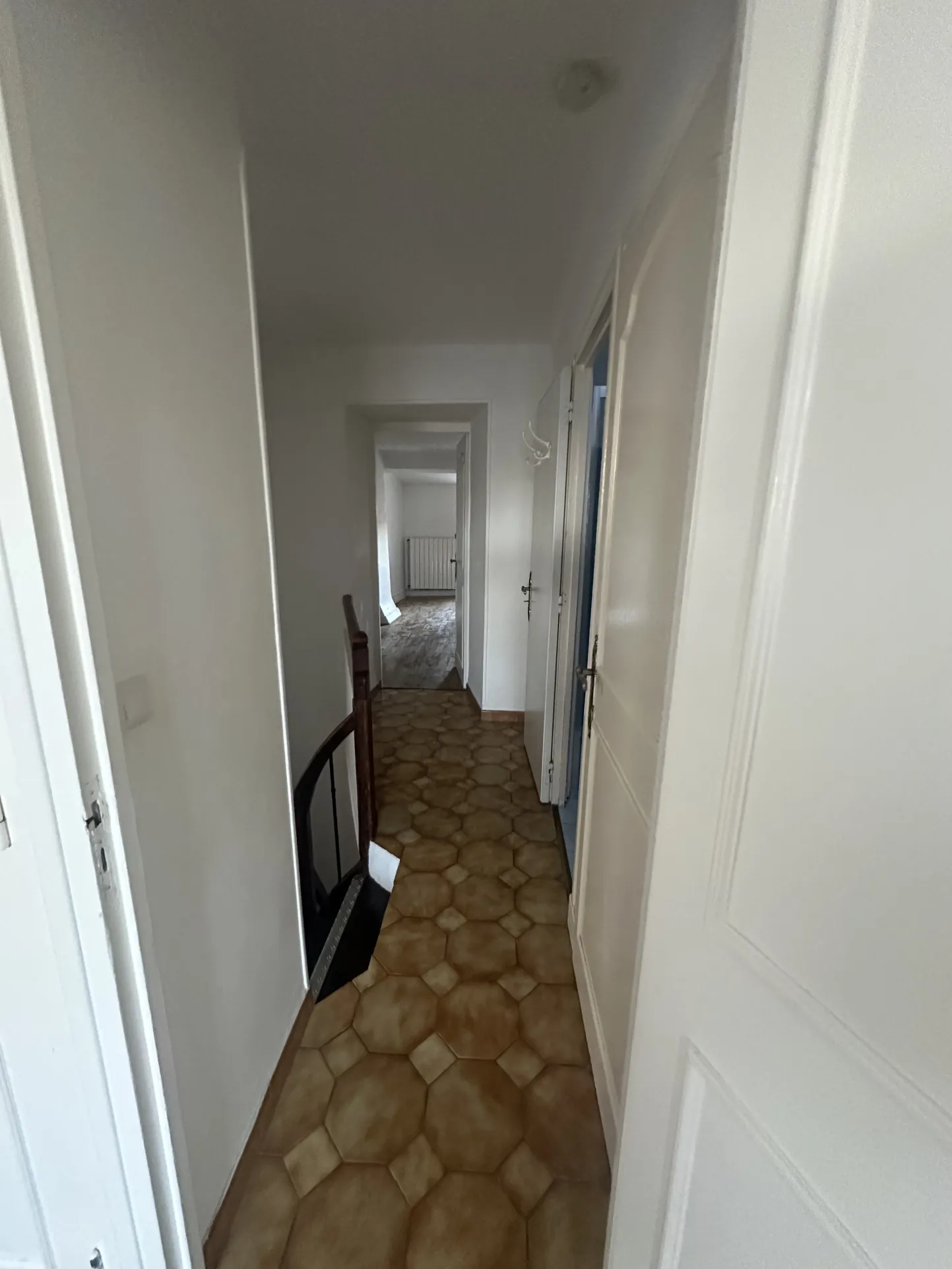 Maison de village à rénover à Conques-sur-Orbiel - 113,14 m² avec potentiel 