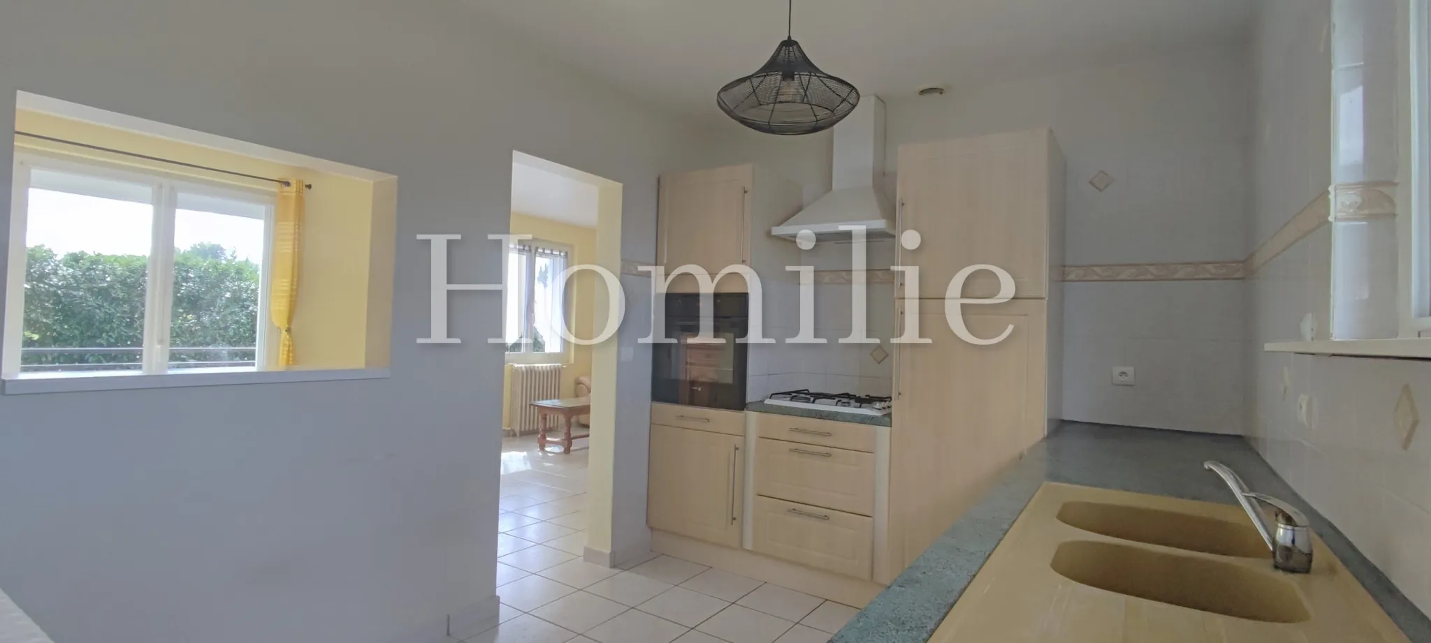 A vendre maison de 60 m² avec jardin à Civray-de-Touraine, proche Bléré et Amboise 