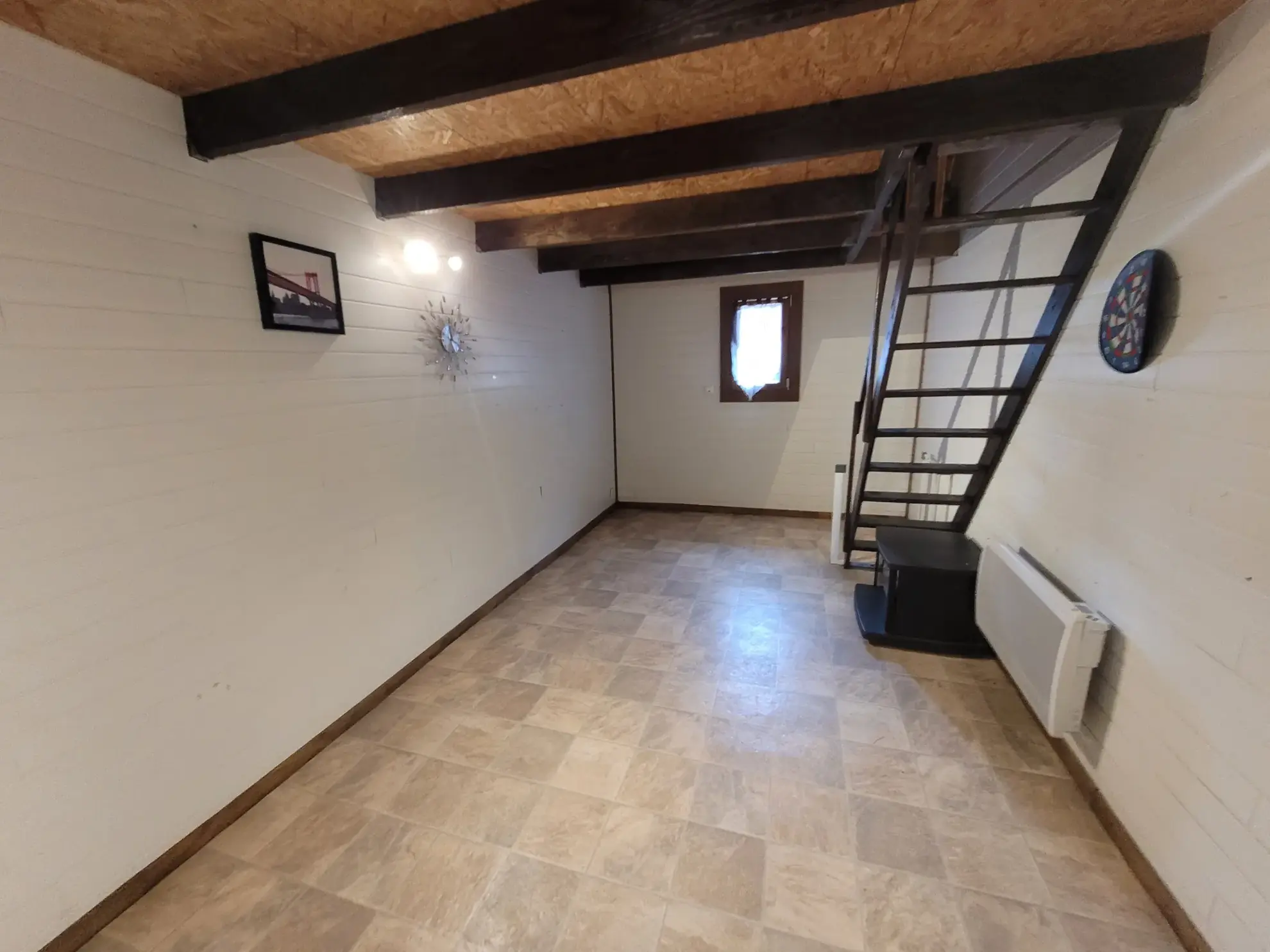 Maison familiale F7 à Tronget avec jardin, garage et DPE 'C' 