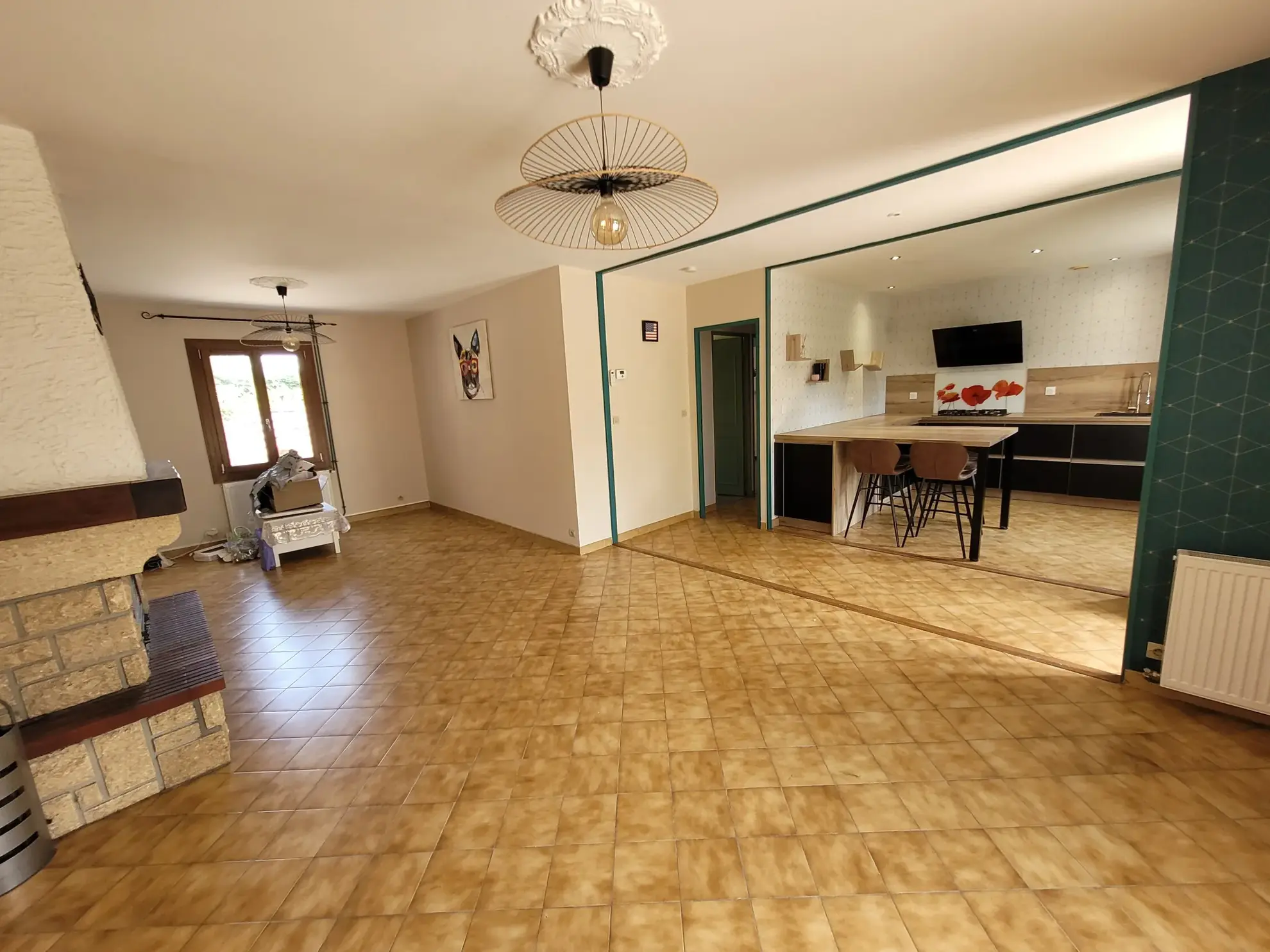 Maison familiale F7 à Tronget avec jardin, garage et DPE 'C' 