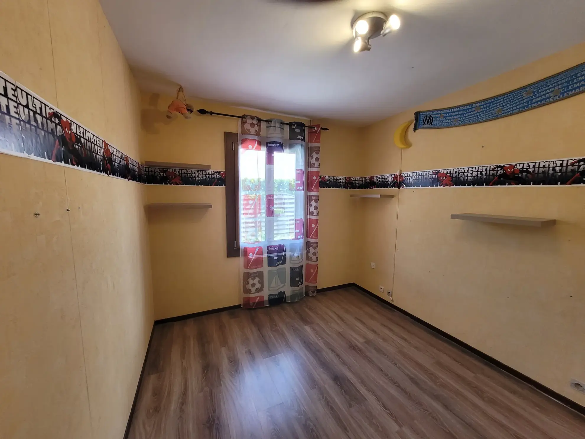 Maison familiale F7 à Tronget avec jardin, garage et DPE 'C' 