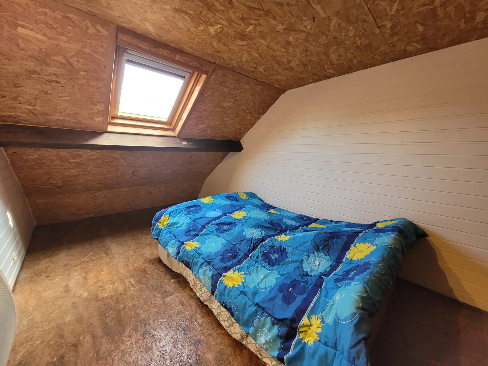 Maison familiale F7 à Tronget avec jardin, garage et DPE 'C' 