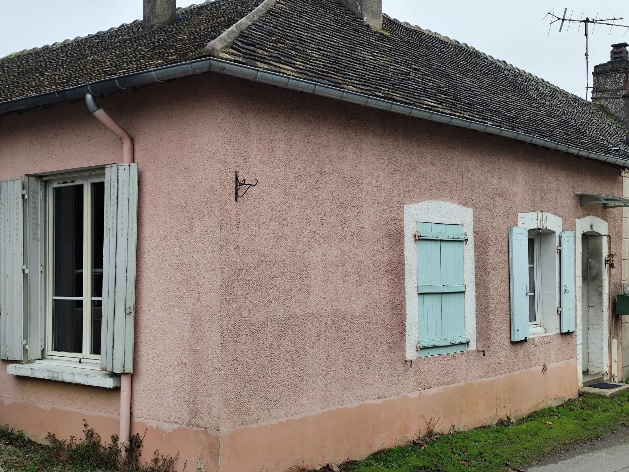 Maison de village à Cherance de 61 m² avec garage et terrain 