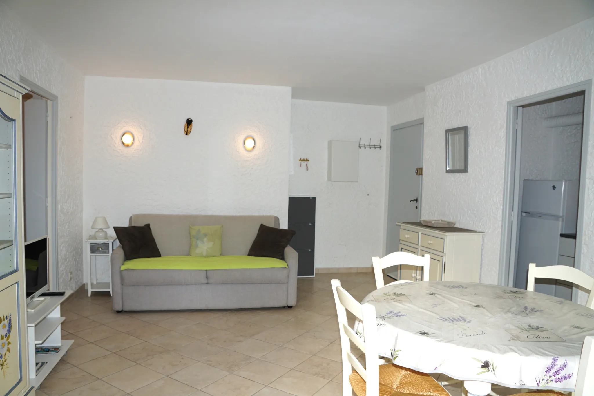 Appartement F2 de 40 m² avec grande terrasse et parking à Cavalaire-sur-Mer 