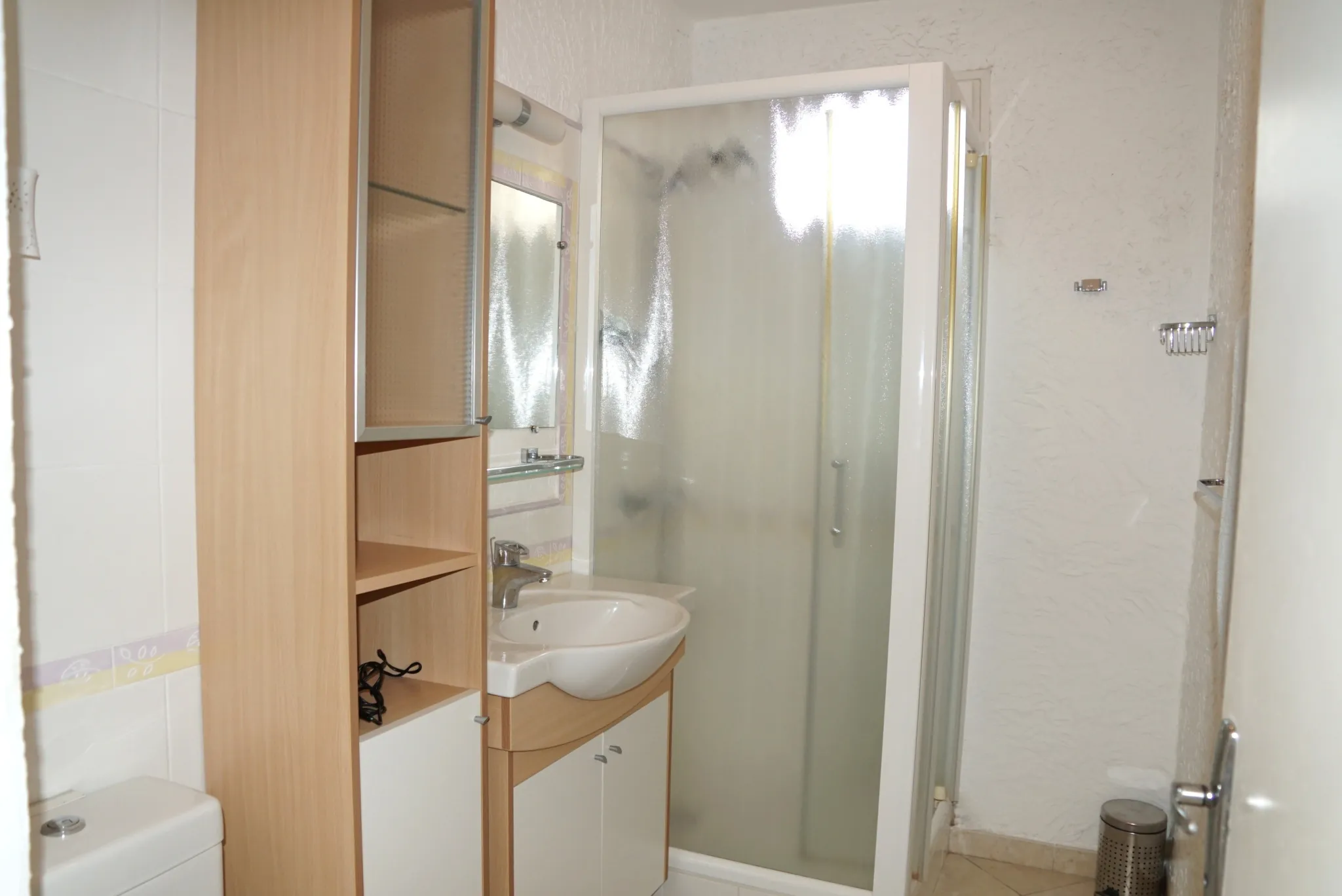 Appartement F2 de 40 m² avec grande terrasse et parking à Cavalaire-sur-Mer 