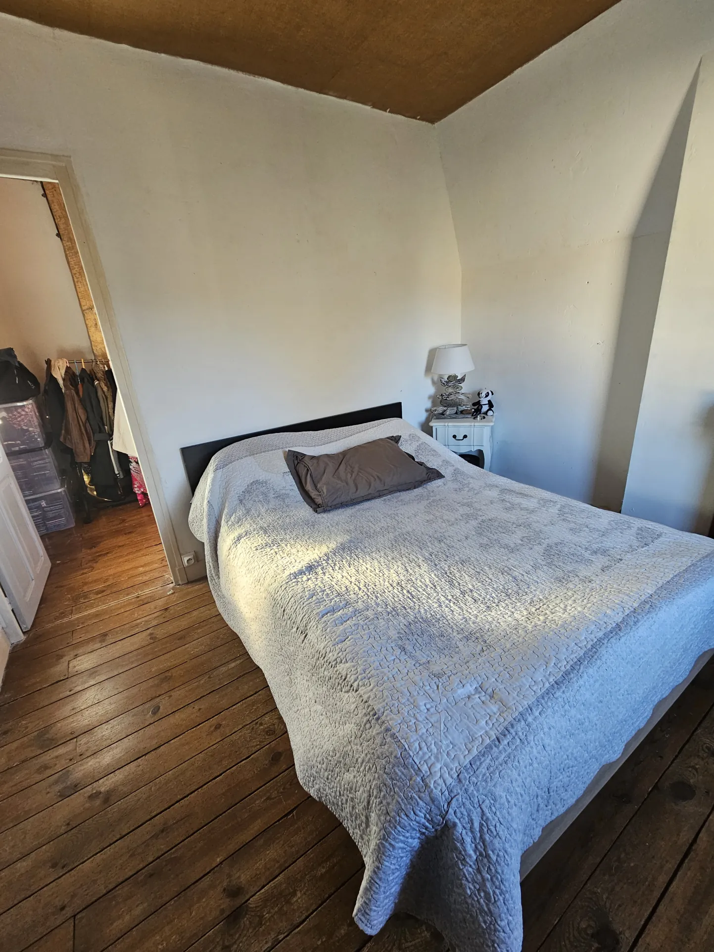 Vente de deux maisons en pierre à Saint-Sozy avec terrain de 1080 m2 