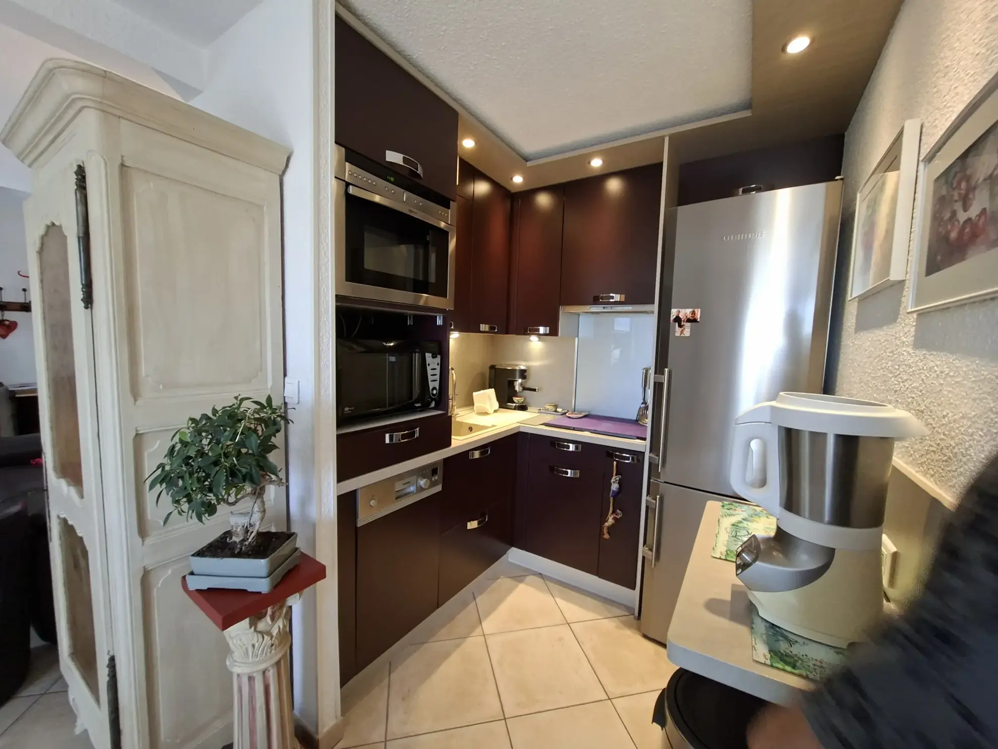 Bel appartement avec vue mer, terrasse, piscine et parking privé à Cap d'Agde 