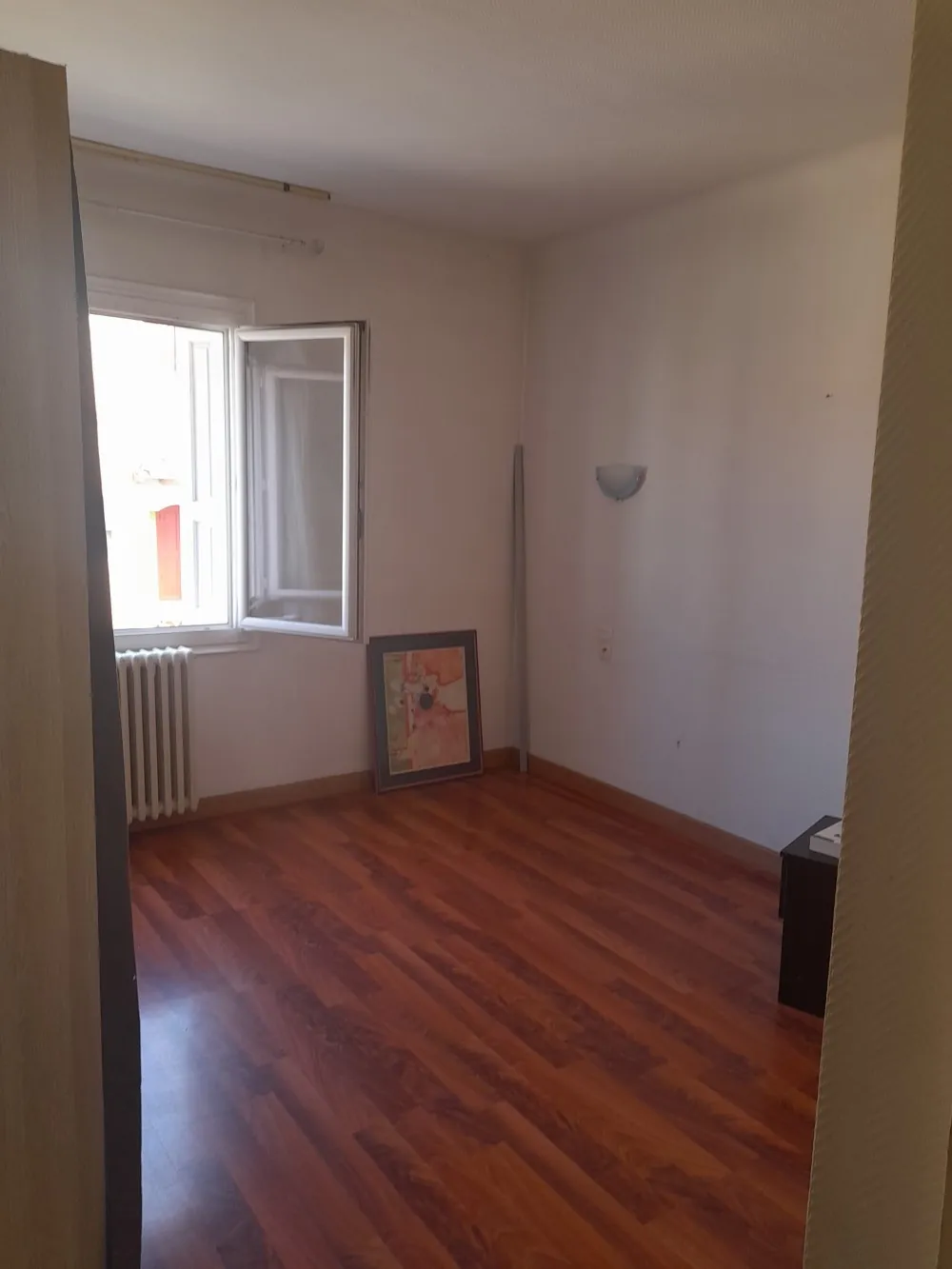Appartement F4 avec jardin, garage et cave à Perpignan 
