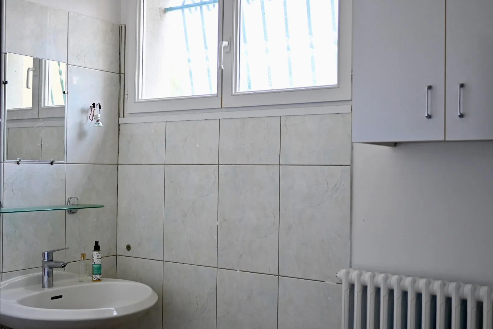 Charmante maison de 129 m² avec jardin et garage à Carcassonne 