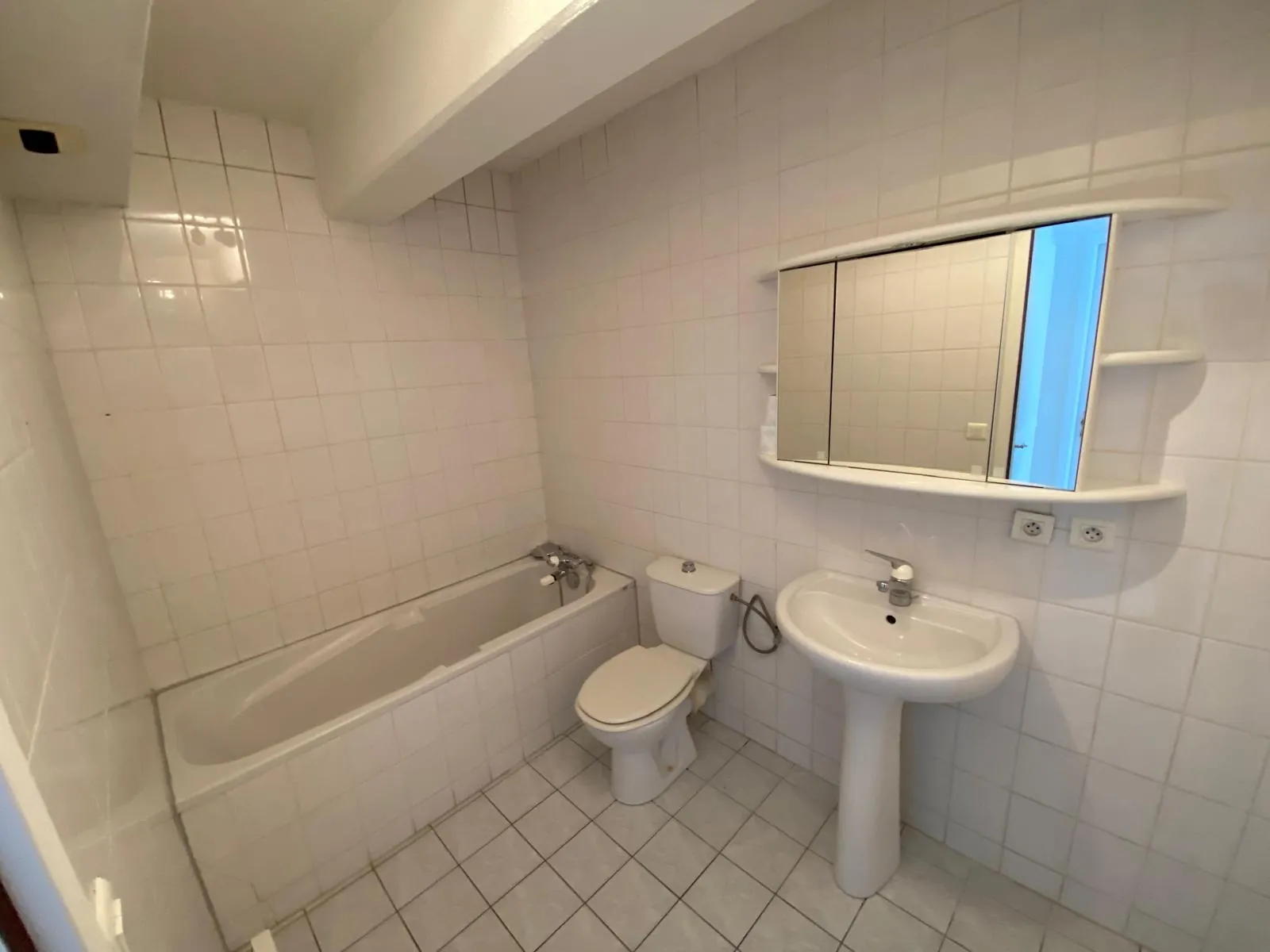 Bel appartement F2 à Saint Louis de 46,71 m² avec cave, idéal pour investir ou habiter 