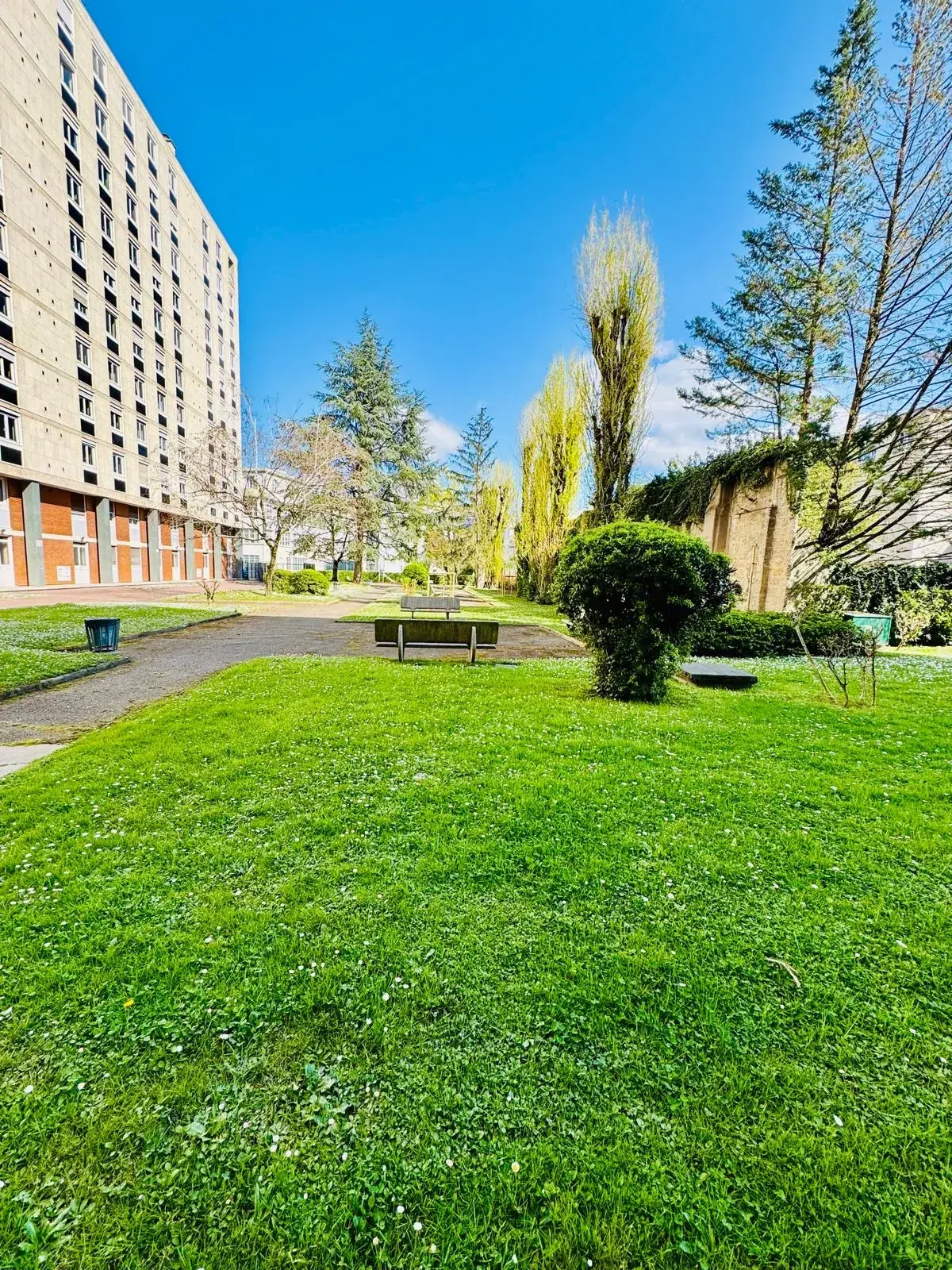 Superbe T3 de 80 m² avec balcon, vue sur Belledonne et Vercors à Grenoble 