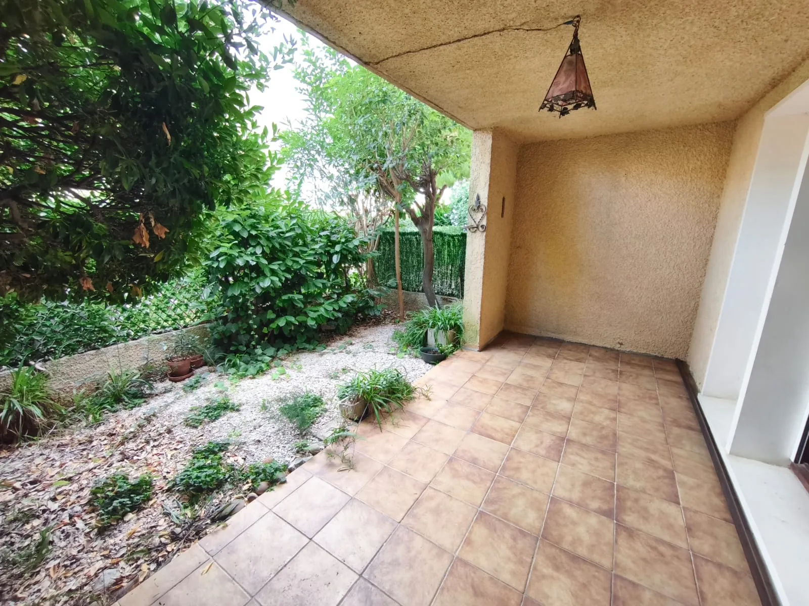 Appartement T3 avec terrasse, jardin et parking à La Seyne-sur-Mer près du fort Napoléon