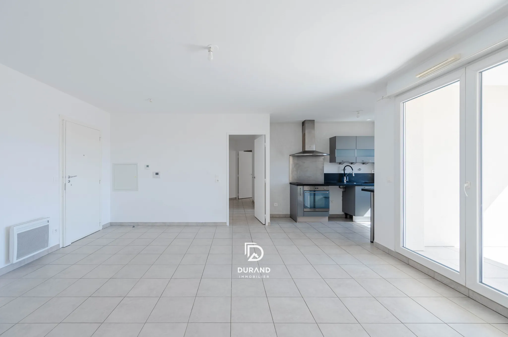 Appartement T3 avec terrasse à Marseille La Joliette, récent et sécurisé 