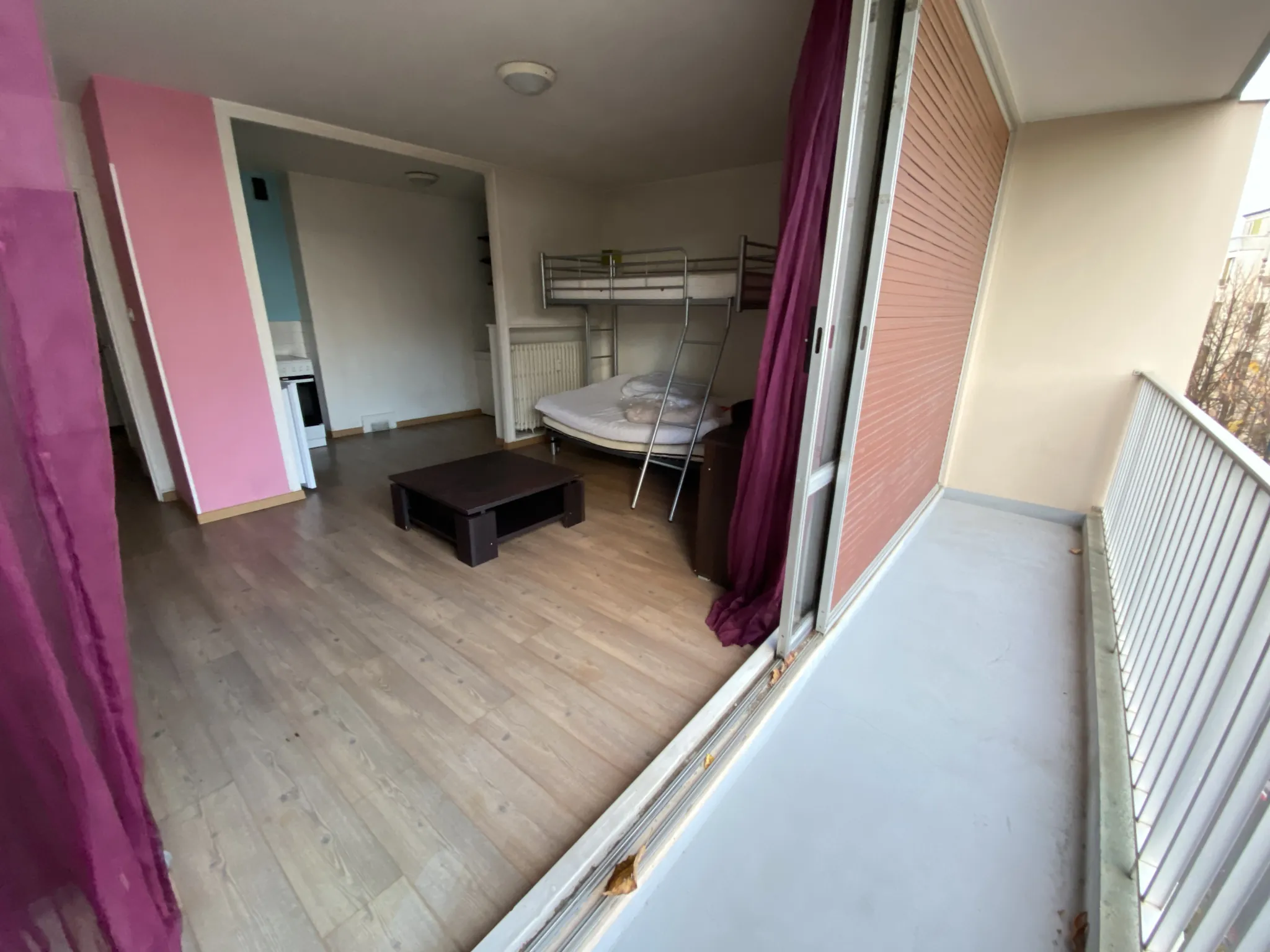 Appartement T1 lumineux à Clermont-Ferrand proche facultés et commodités 