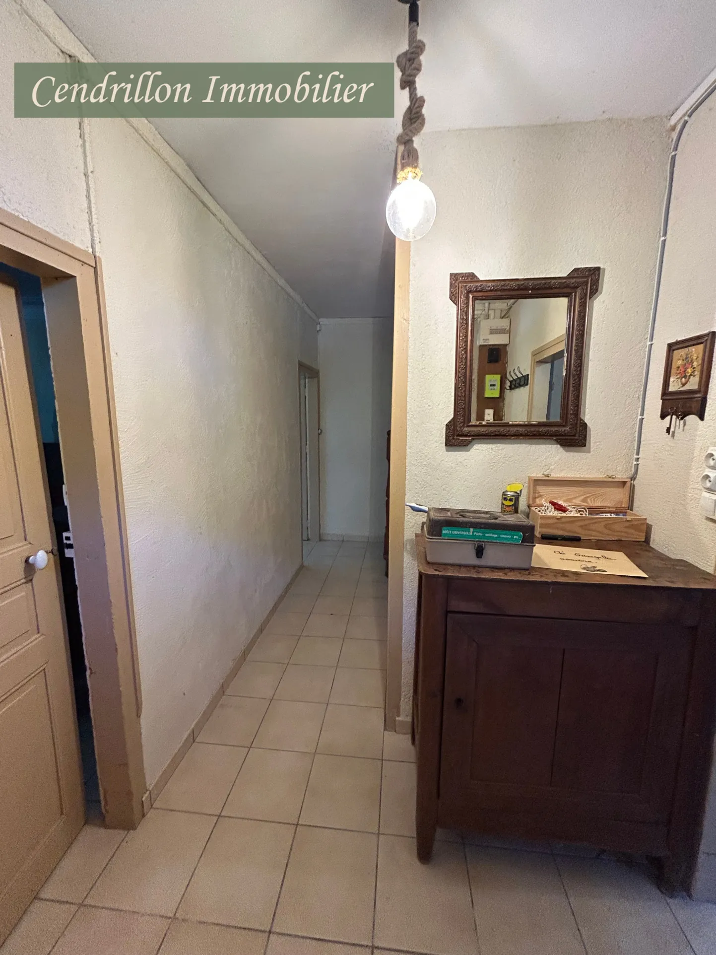 Maison en pierre de 110 m² avec 5 chambres, grange et dépendances à Chatelus le Marcheix 