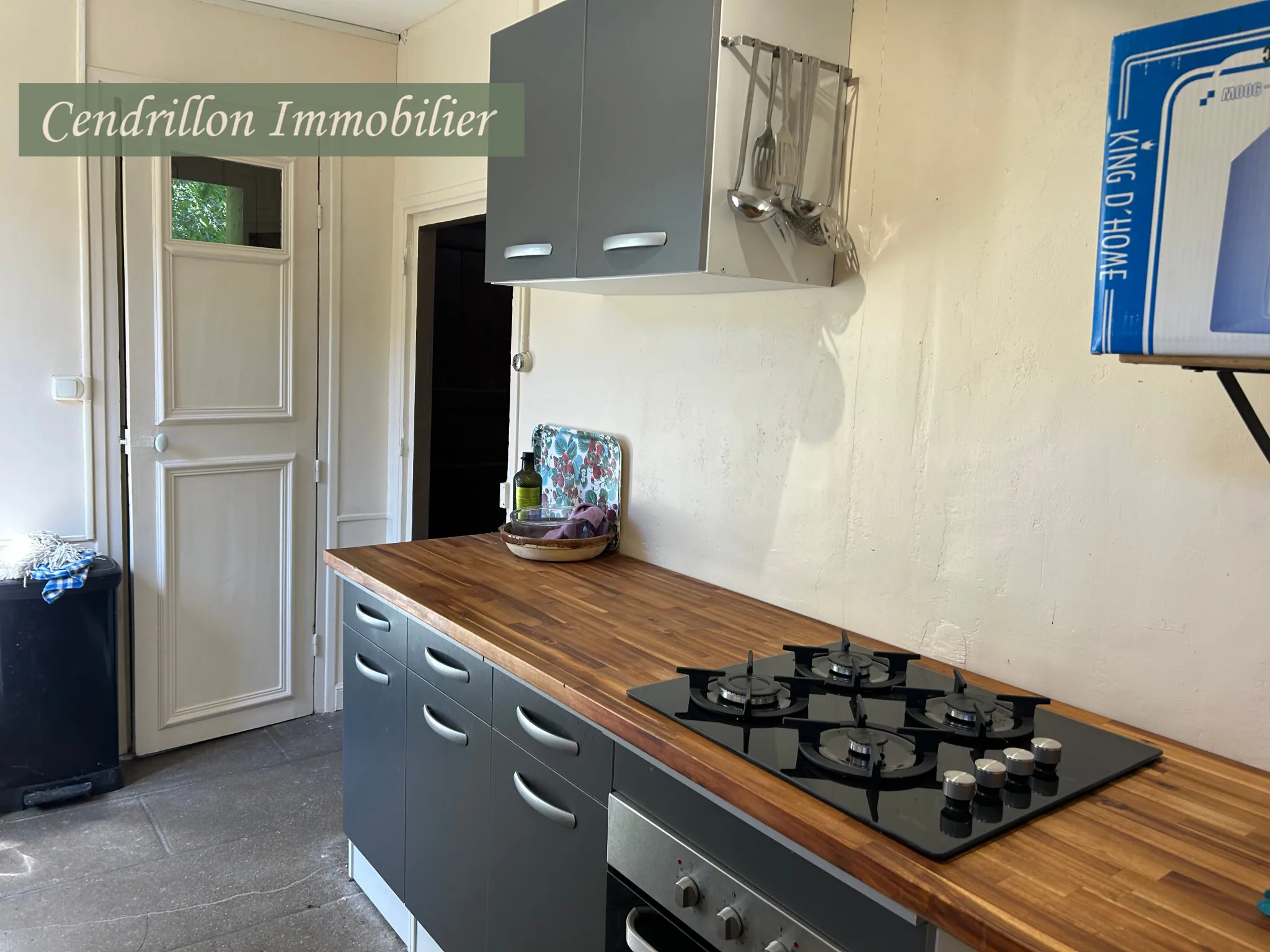 Maison en pierre de 110 m² avec 5 chambres, grange et dépendances à Chatelus le Marcheix 