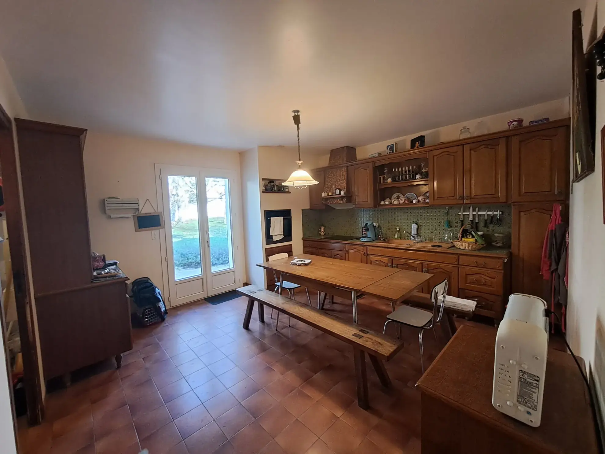 Villa 8 chambres de plain-pied à Pujols, calme et proche du village 