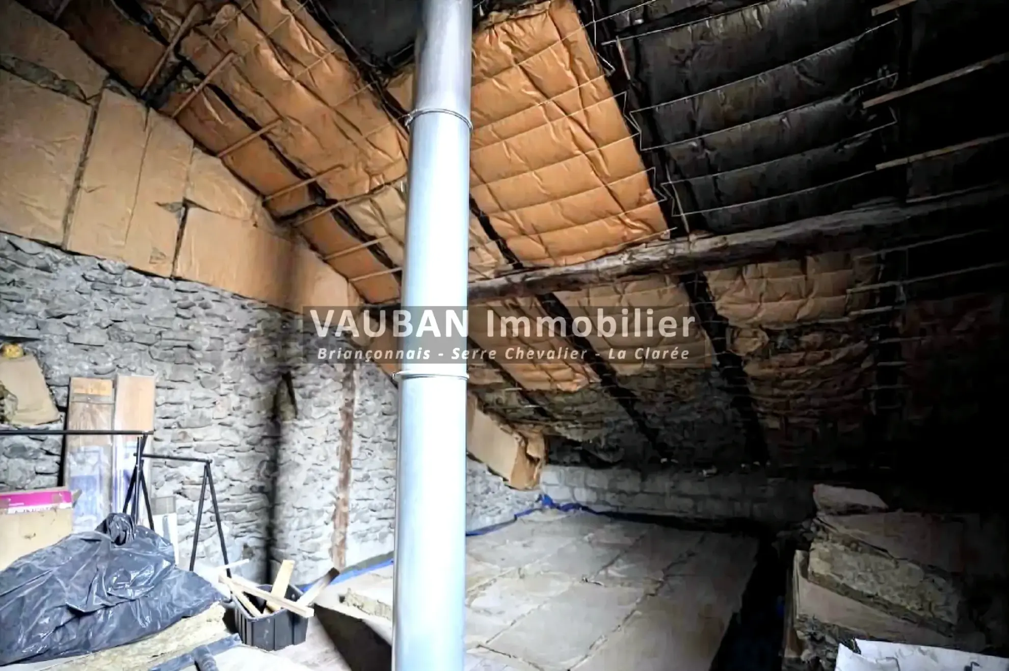 Charmante maison de village avec deux logements indépendants à Villar Saint-Pancrace 