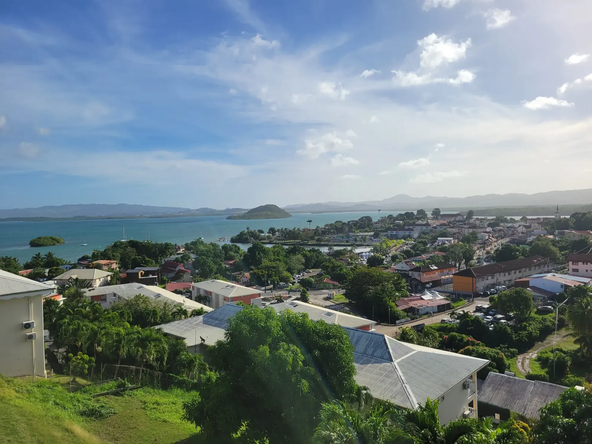 Appartement T2 avec magnifique vue mer à Les Trois-Ilets 