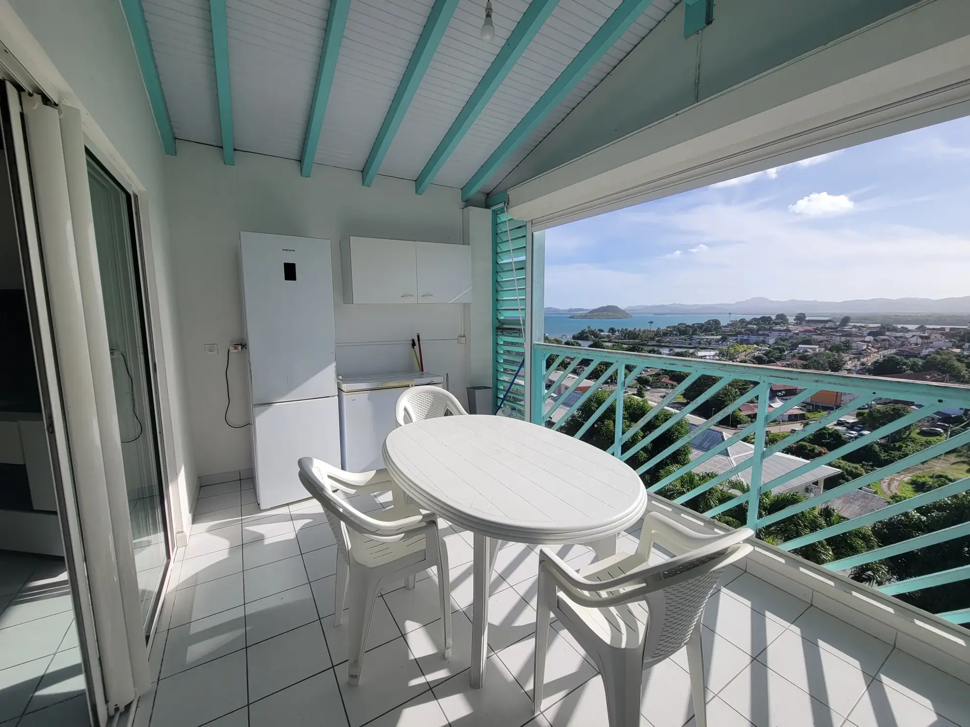 Appartement T2 avec magnifique vue mer à Les Trois-Ilets 