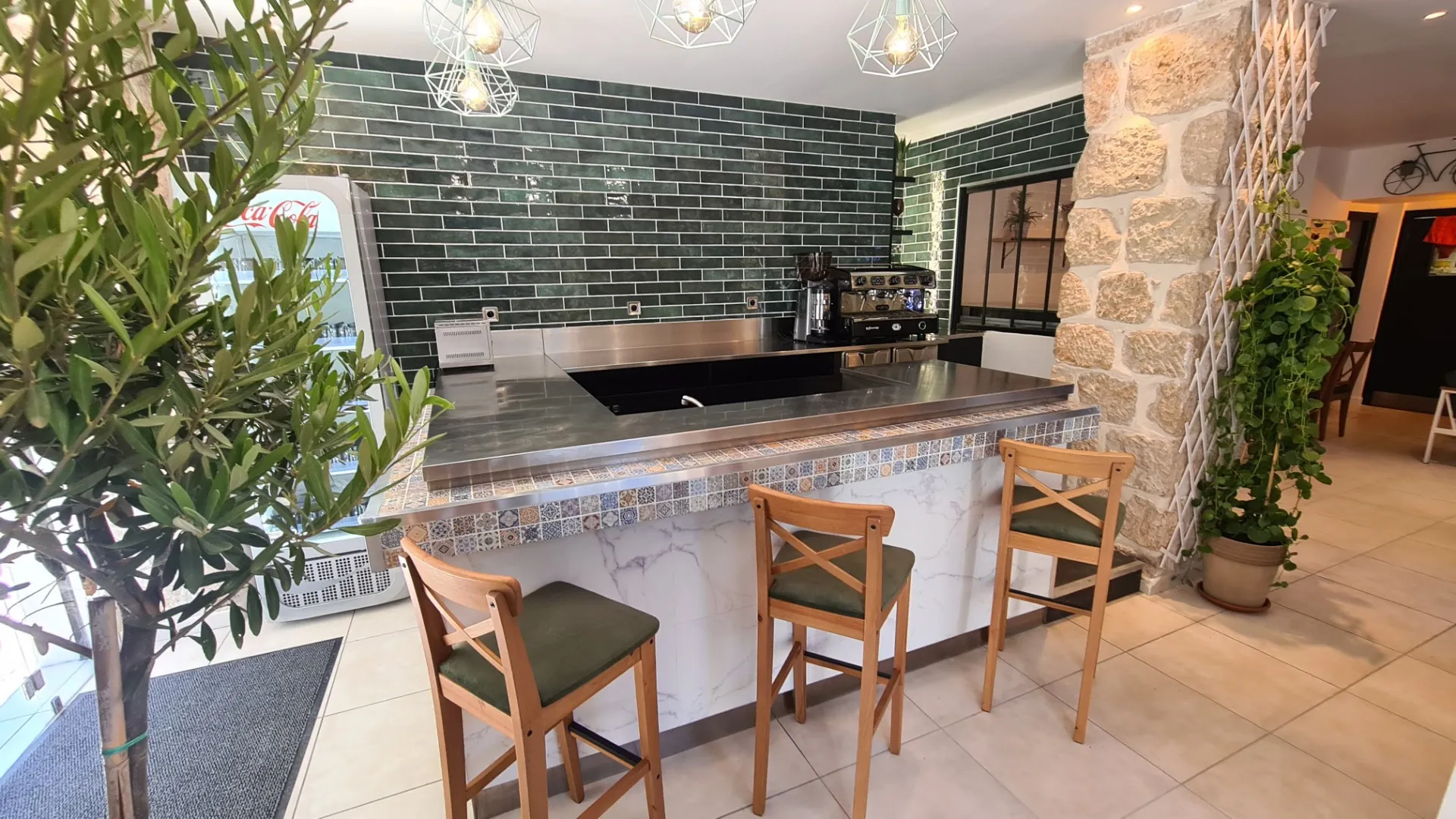 Fonds de commerce restaurant rénové au Carré d'Or à Nice