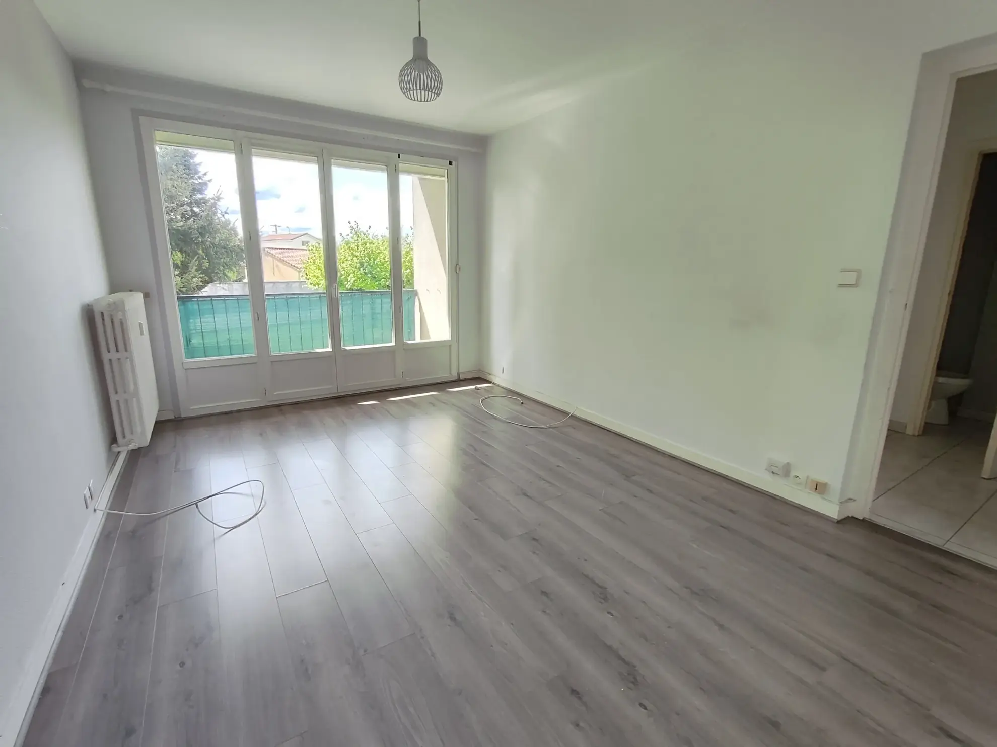 Appartement T4 73 m² à Saint-Cyprien - Centre-ville et proximité Andrézieux-Bouthéon