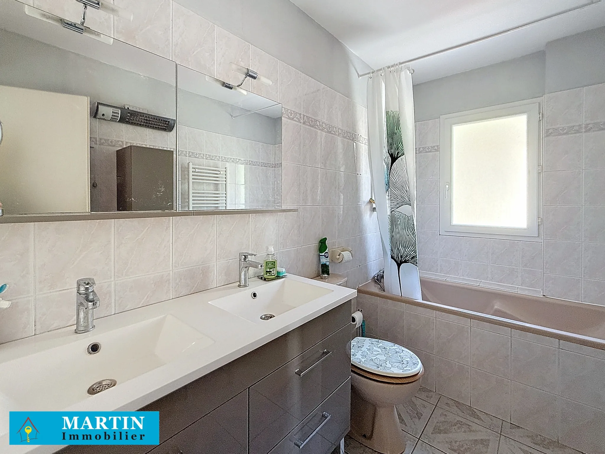 Maison rénovée avec jardin et garage à Maureillas Las Illas 