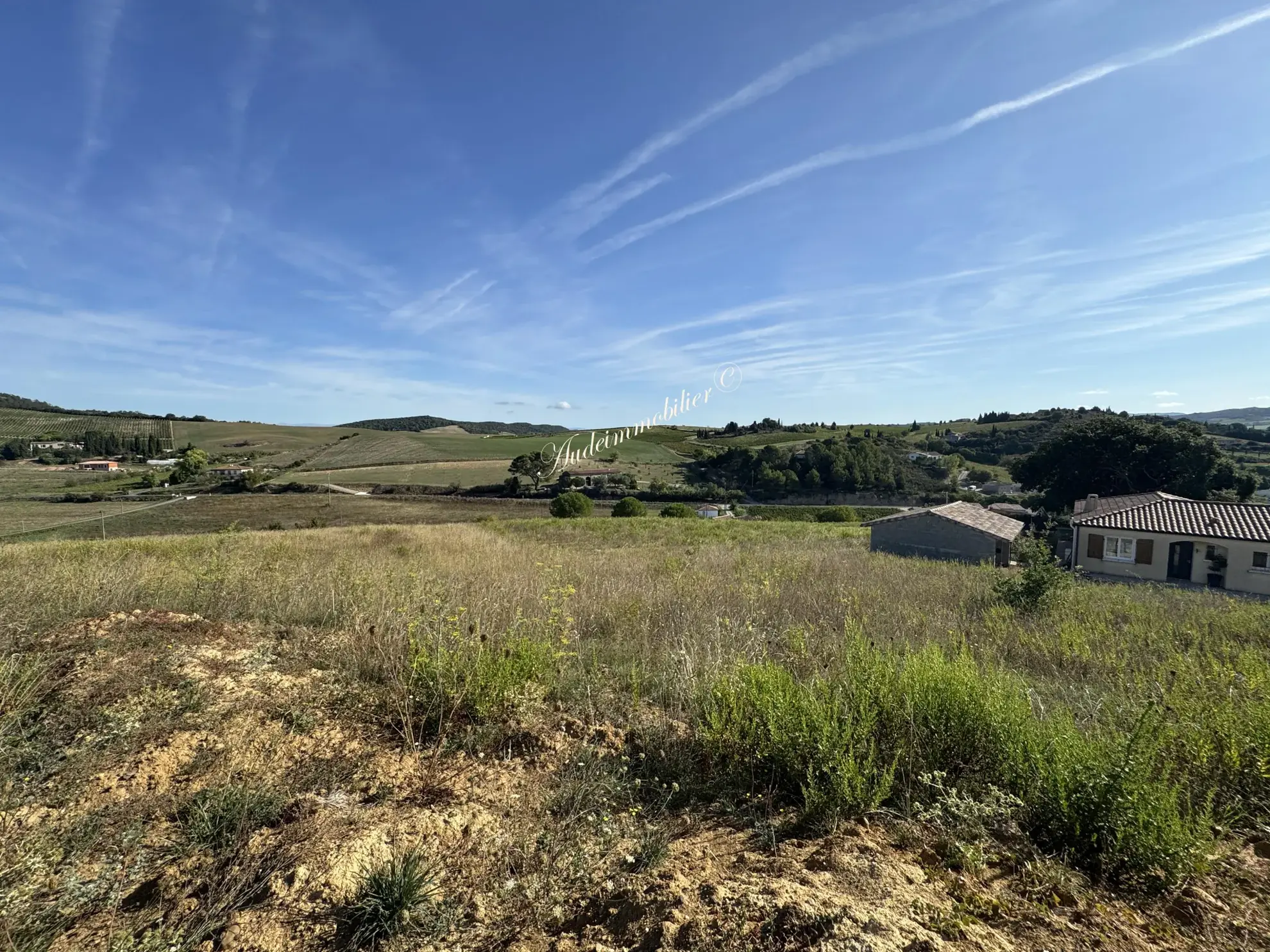 Terrain constructible à Limoux – Viabilisé et calme, proche commerce 