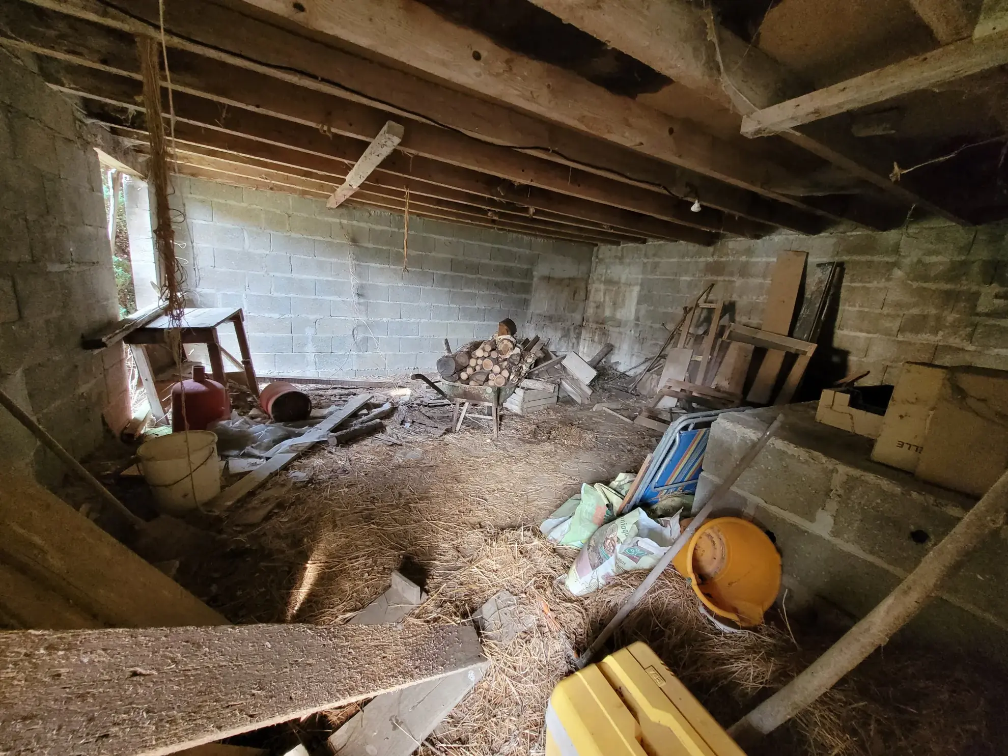 Maison à rénover de 92 m² avec grand terrain dans le Pays d'Othe 