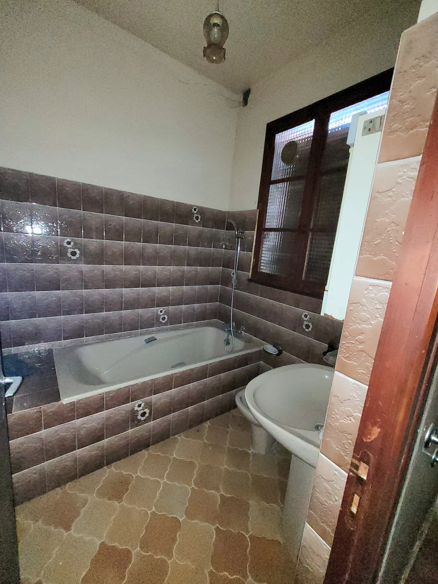 Maison à rénover de 92 m² avec grand terrain dans le Pays d'Othe 