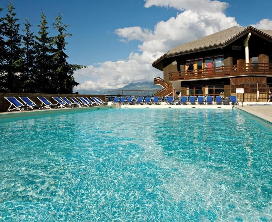 Investissement locatif en duplex avec bail commercial à Aime-la-Plagne 