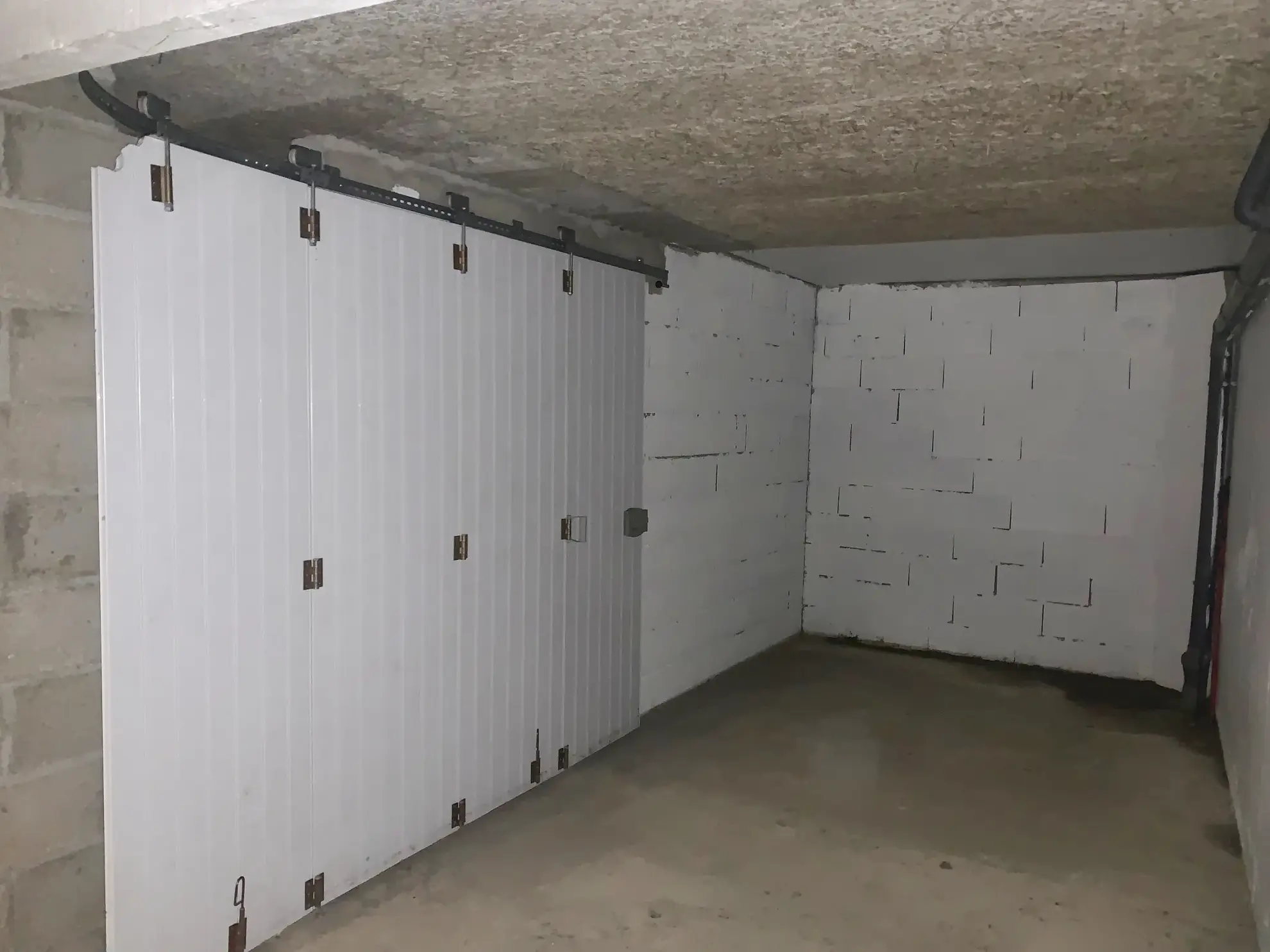 Garage privatif de 12 m² à Collioure avec emplacement d'exception 